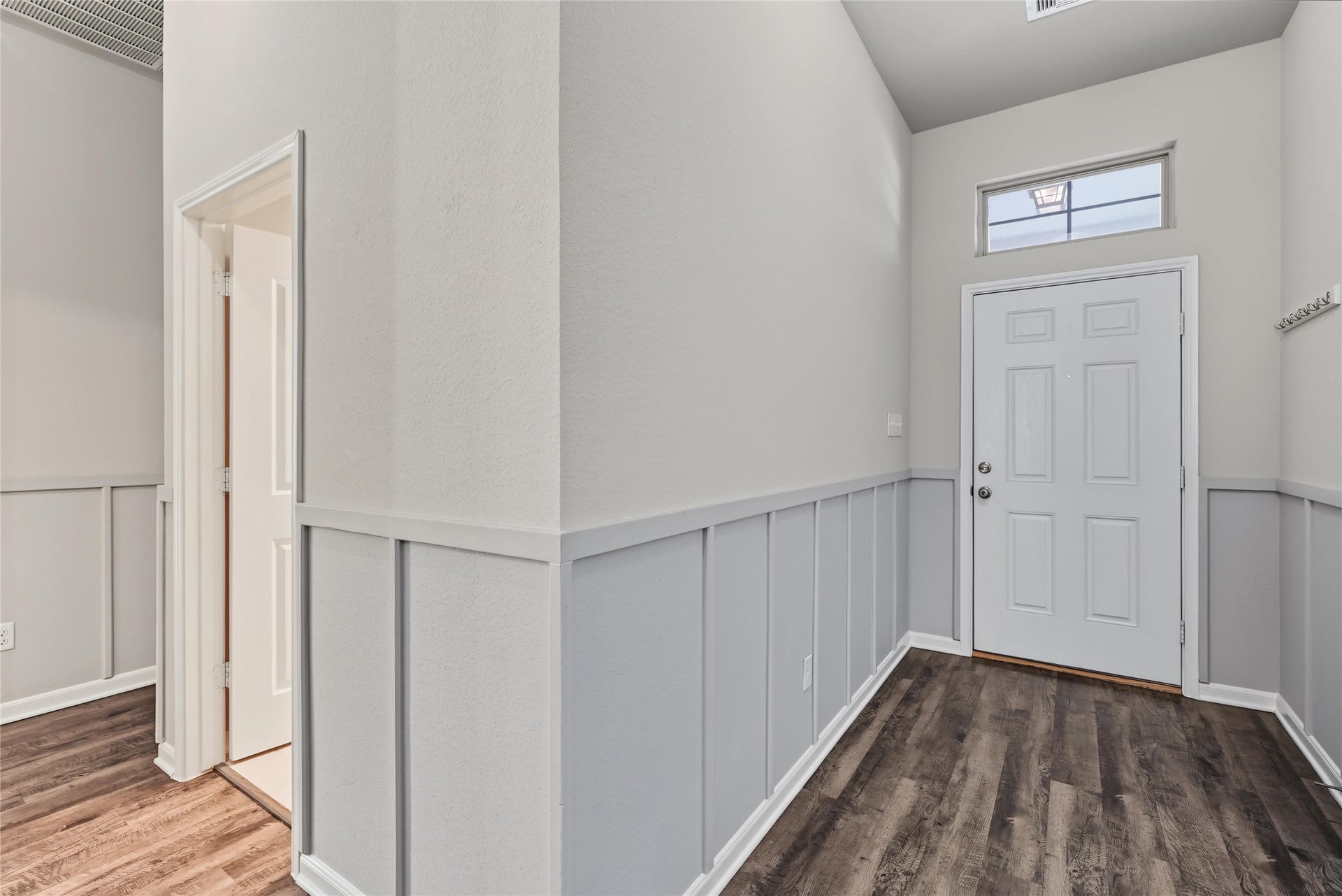 114 Abner Lane, Montgomery, TX 77356 114 Abner Lane, Montgomery, TX 77356