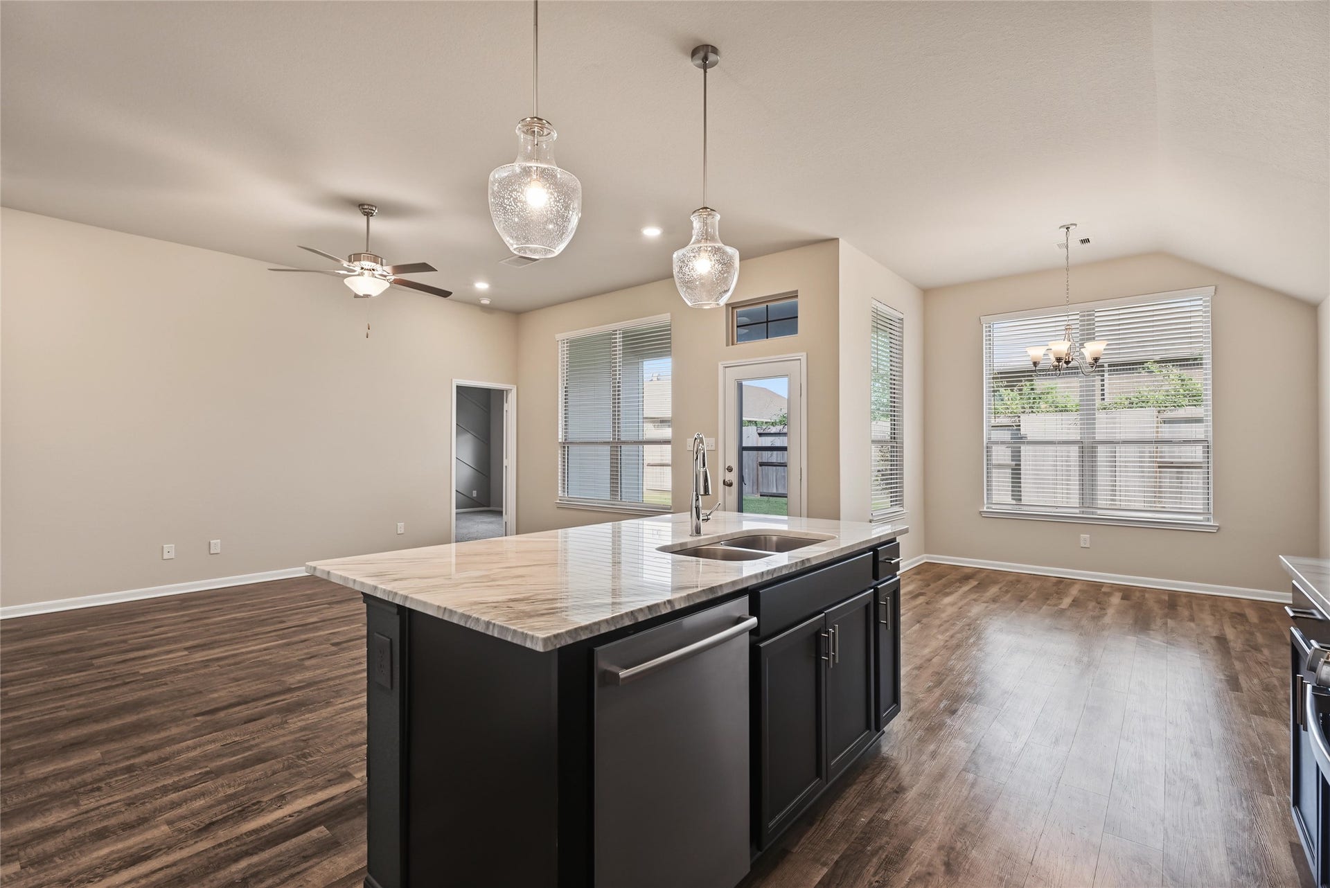 114 Abner Lane, Montgomery, TX 77356 114 Abner Lane, Montgomery, TX 77356