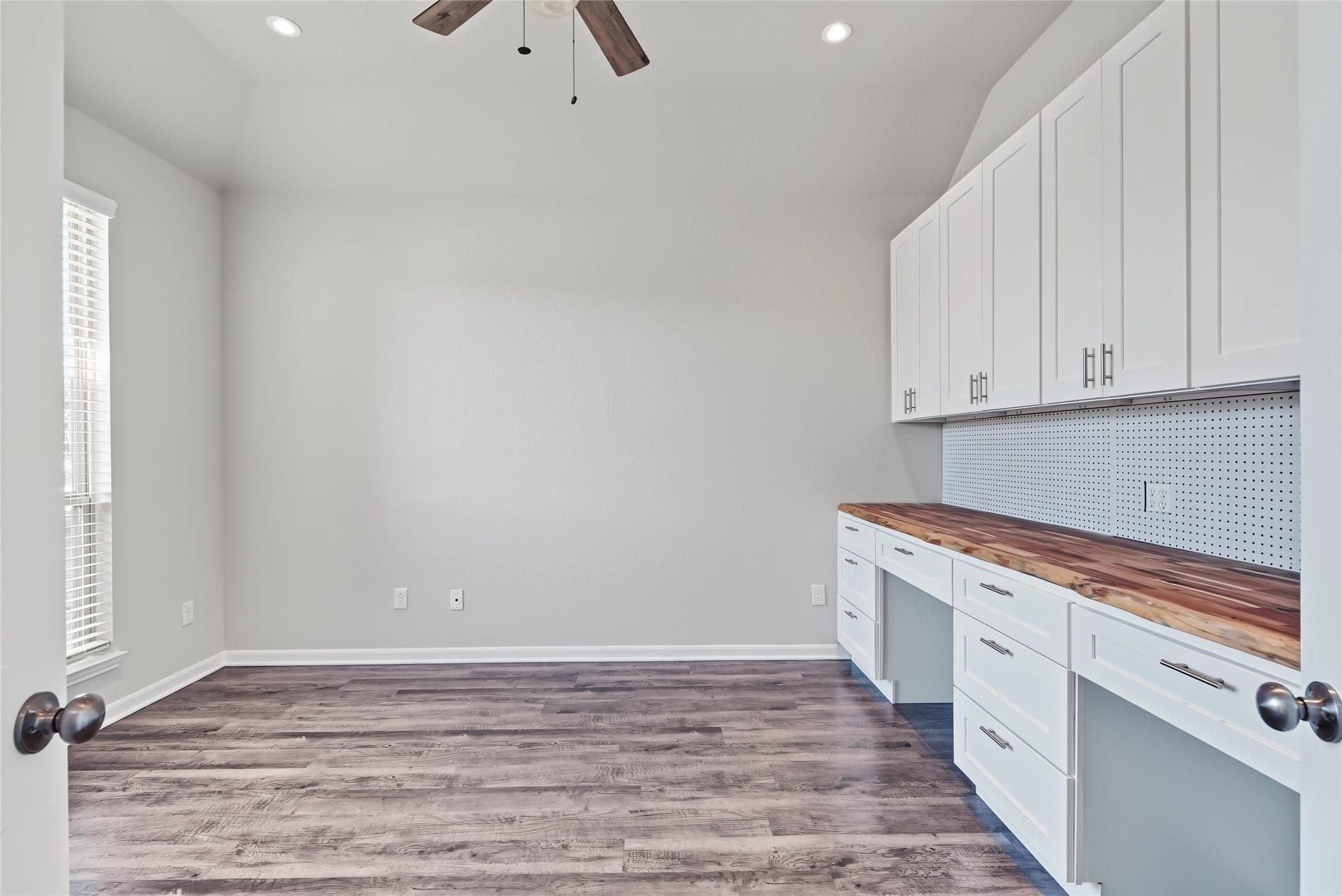 114 Abner Lane, Montgomery, TX 77356 114 Abner Lane, Montgomery, TX 77356