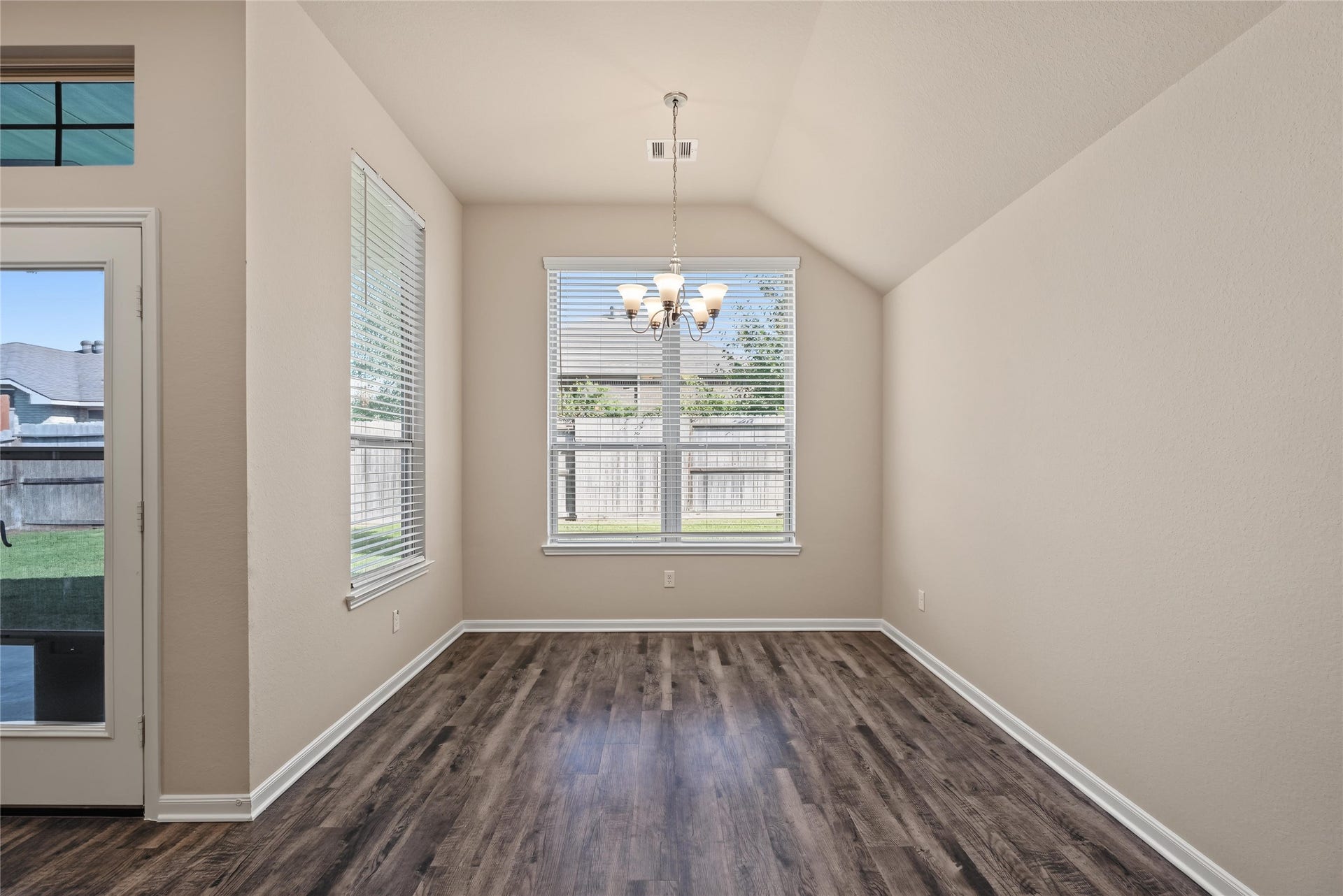 114 Abner Lane, Montgomery, TX 77356 114 Abner Lane, Montgomery, TX 77356