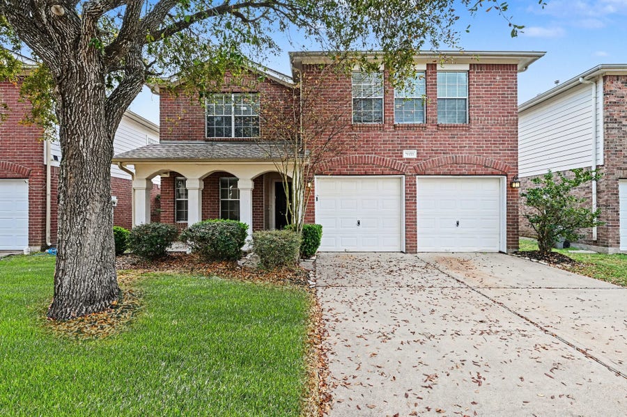 Property photo for 21403 Somerset Park Lane, Katy, TX