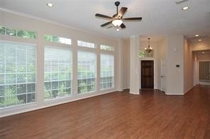 3129 Cedar Knolls Drive, Houston, TX 77339 Another view of the living room looking into the entry