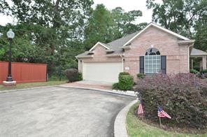 3129 Cedar Knolls Drive, Houston, TX 77339 Quiet and secluded location