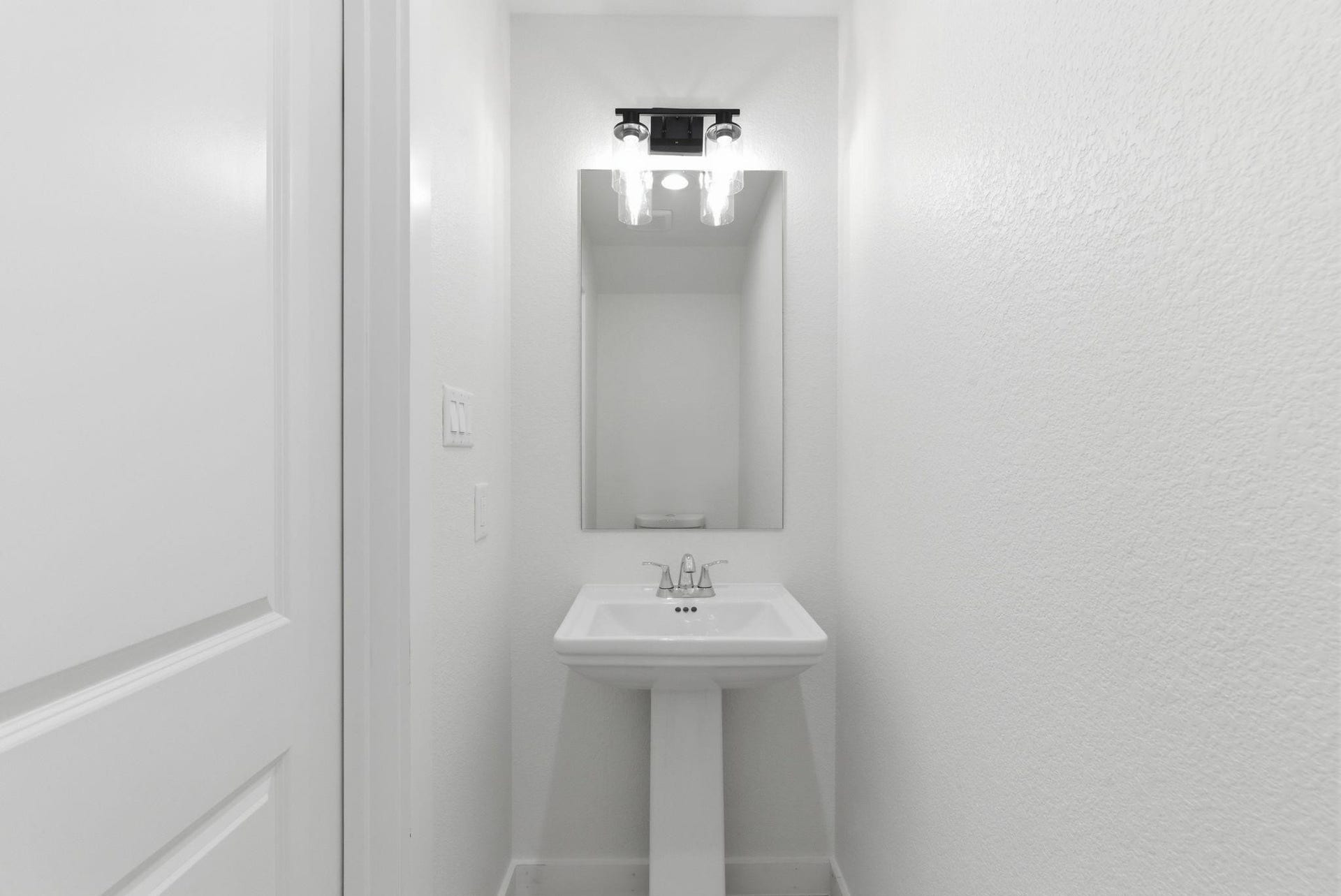8408 Darien Street, #B, Houston, TX 77028 downstairs half bathroom