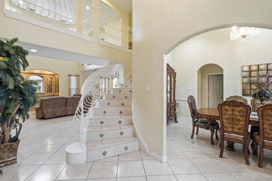 Property photo for 247 Old Spring Lane, Houston, TX