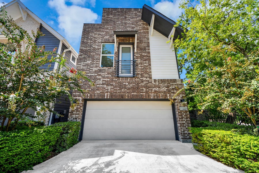 Property photo for 4447 Whitney Oak Lane, Houston, TX