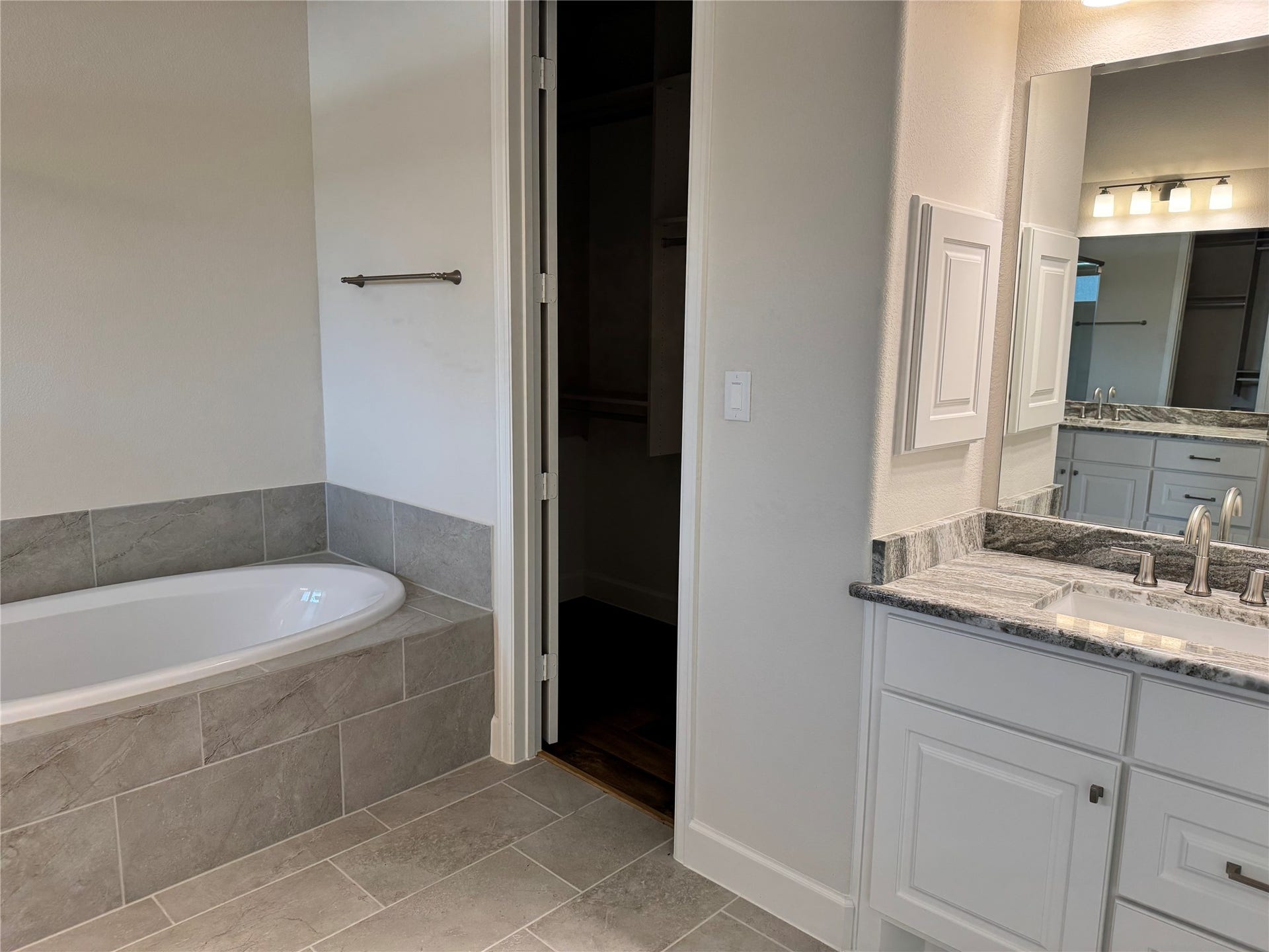 5406 Farm Hill Way, Fulshear, TX 77441 Primary Bath