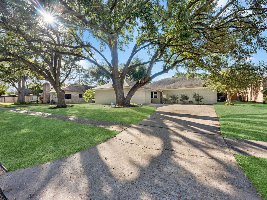 Property photo for 14319 Ella Lee Lane, Houston, TX