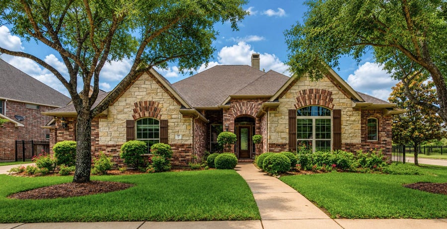 Property photo for 55 Wyndehaven Lakes Drive, Katy, TX