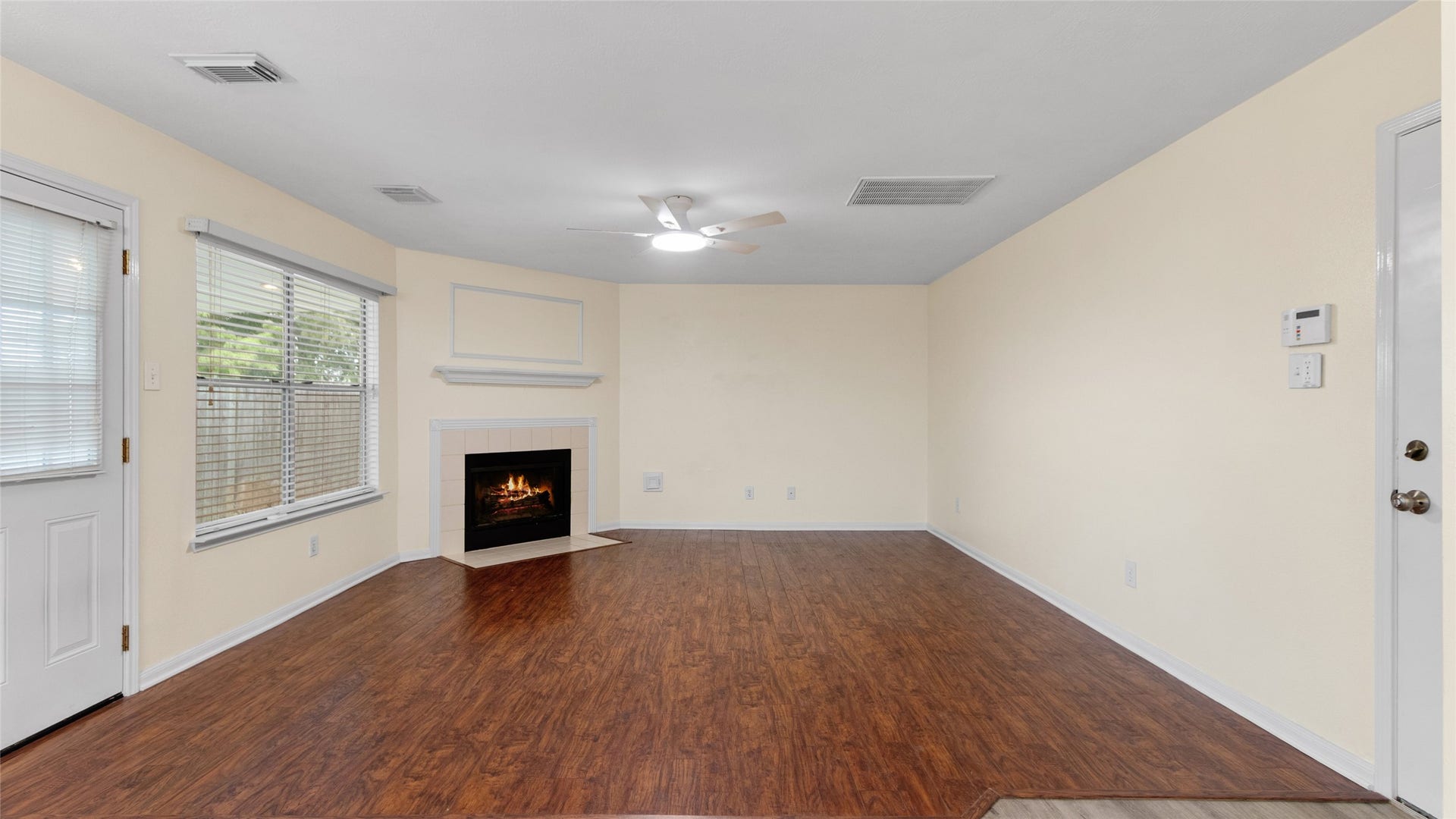 17010 Lighthouse View Drive, Friendswood, TX 77546 17010 Lighthouse View Drive, Friendswood, TX 77546