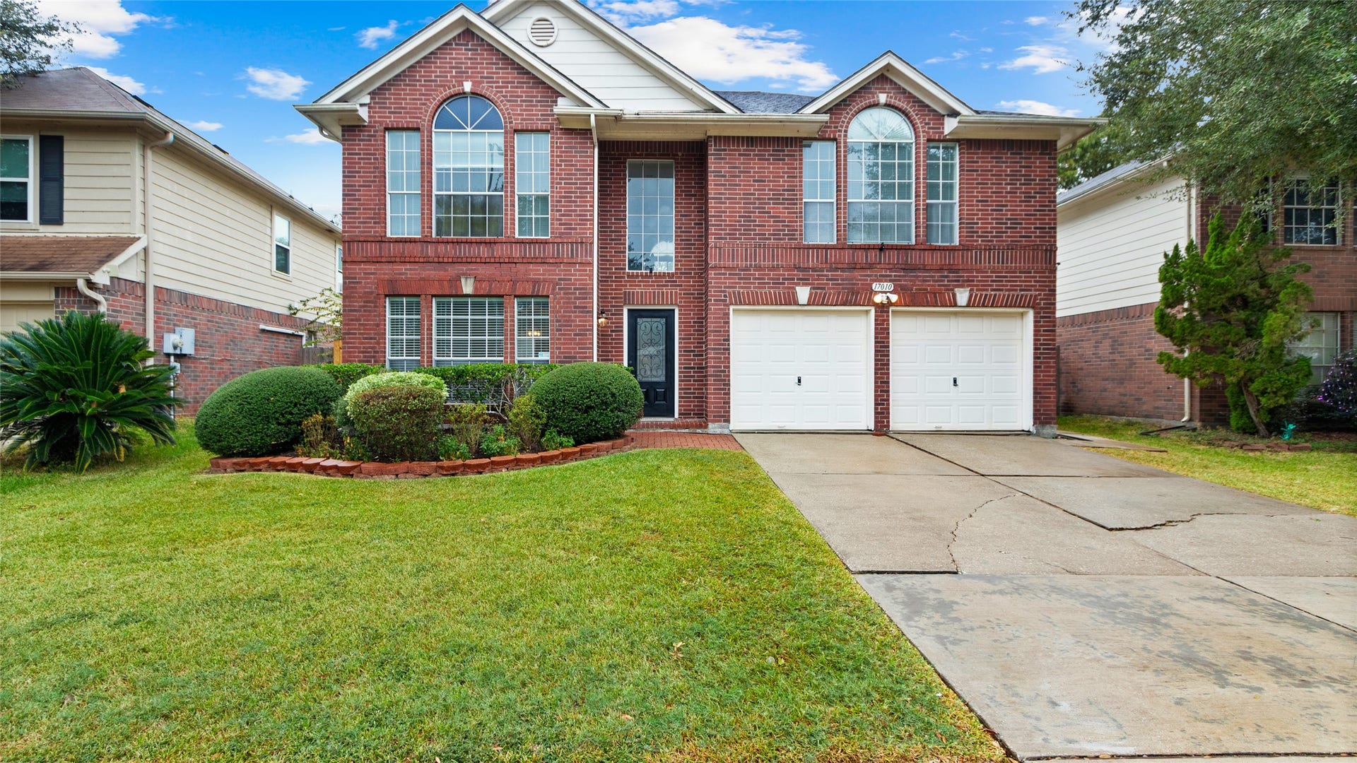 17010 Lighthouse View Drive, Friendswood, TX 77546 17010 Lighthouse View Drive, Friendswood, TX 77546