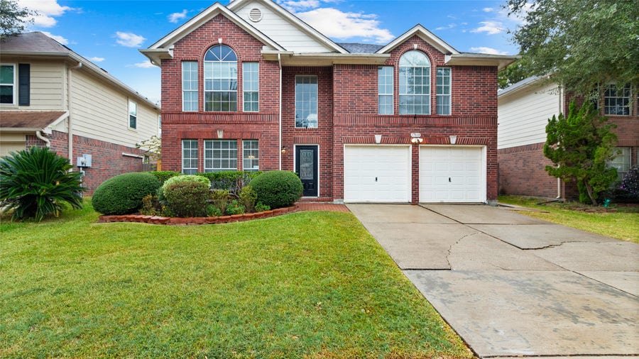 Property photo for 17010 Lighthouse View Drive, Friendswood, TX