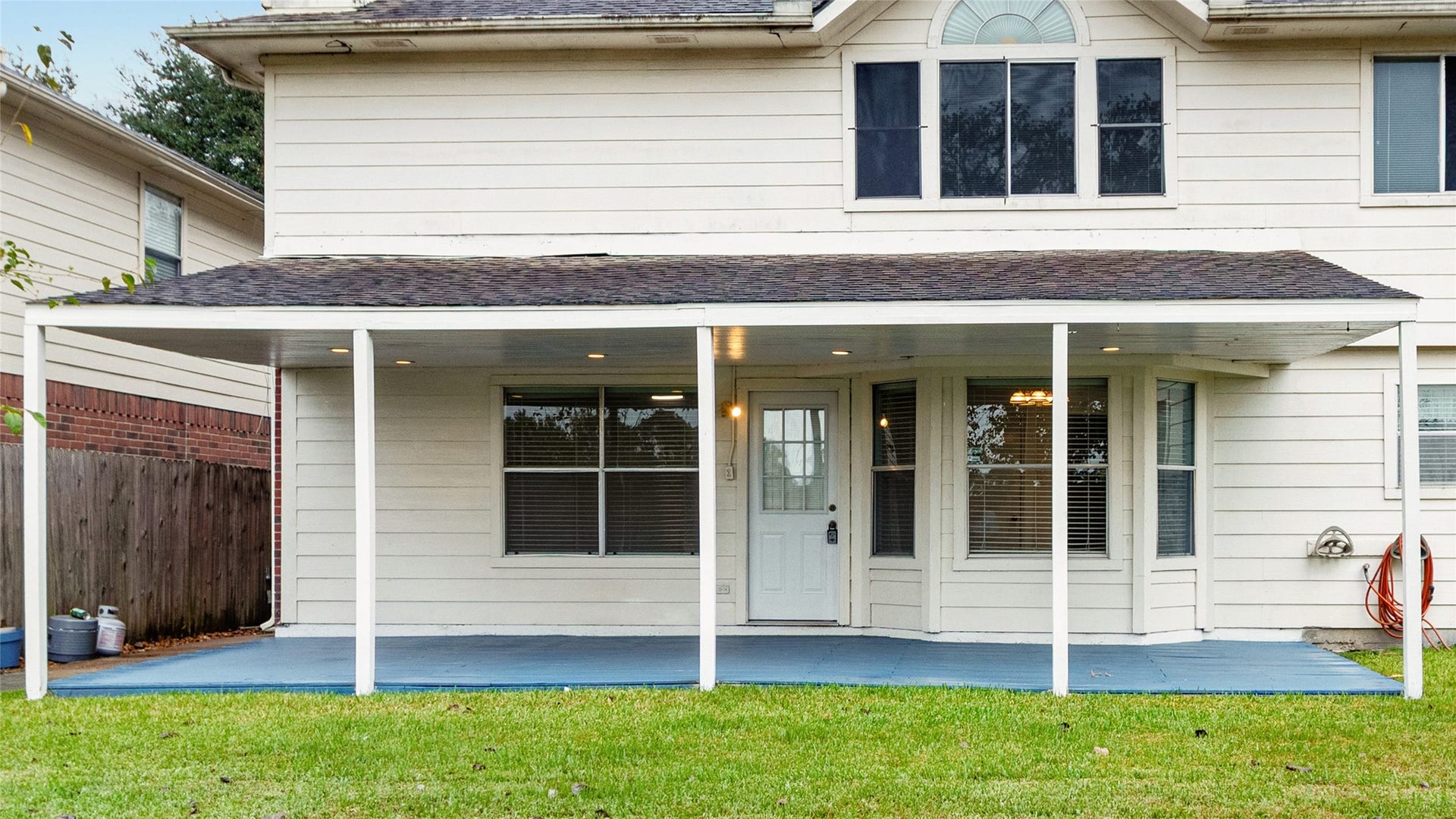 17010 Lighthouse View Drive, Friendswood, TX 77546 17010 Lighthouse View Drive, Friendswood, TX 77546