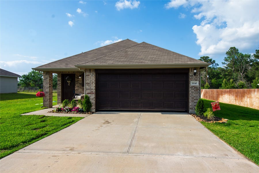 Property photo for 38340 Park View Drive, Hempstead, TX