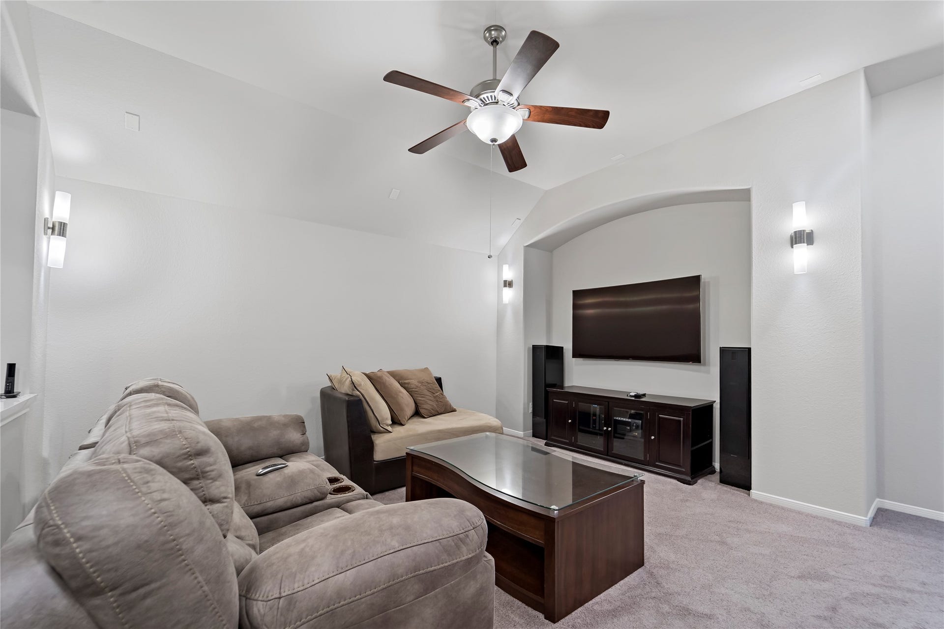 25014 Jennifer Heights Court, Spring, TX 77389 Upstairs media room