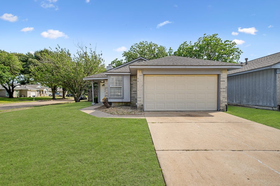 Property photo for 20614 Park Row Drive, Katy, TX