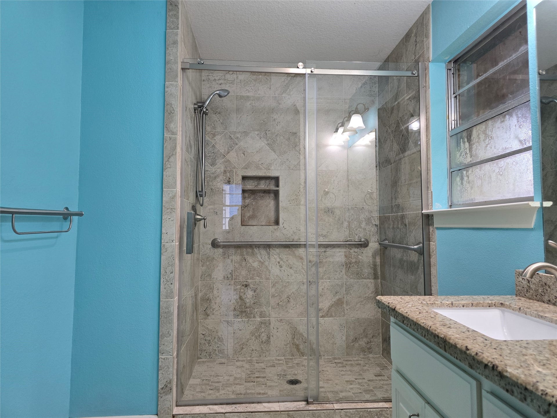 Walk-in Shower