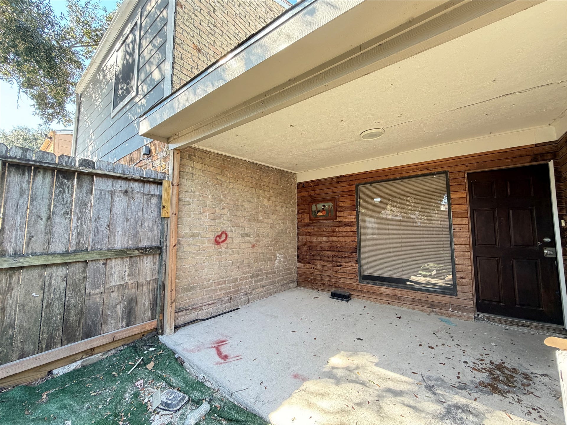 8503 Wilcrest Drive, Houston, TX 77099 backdoor
