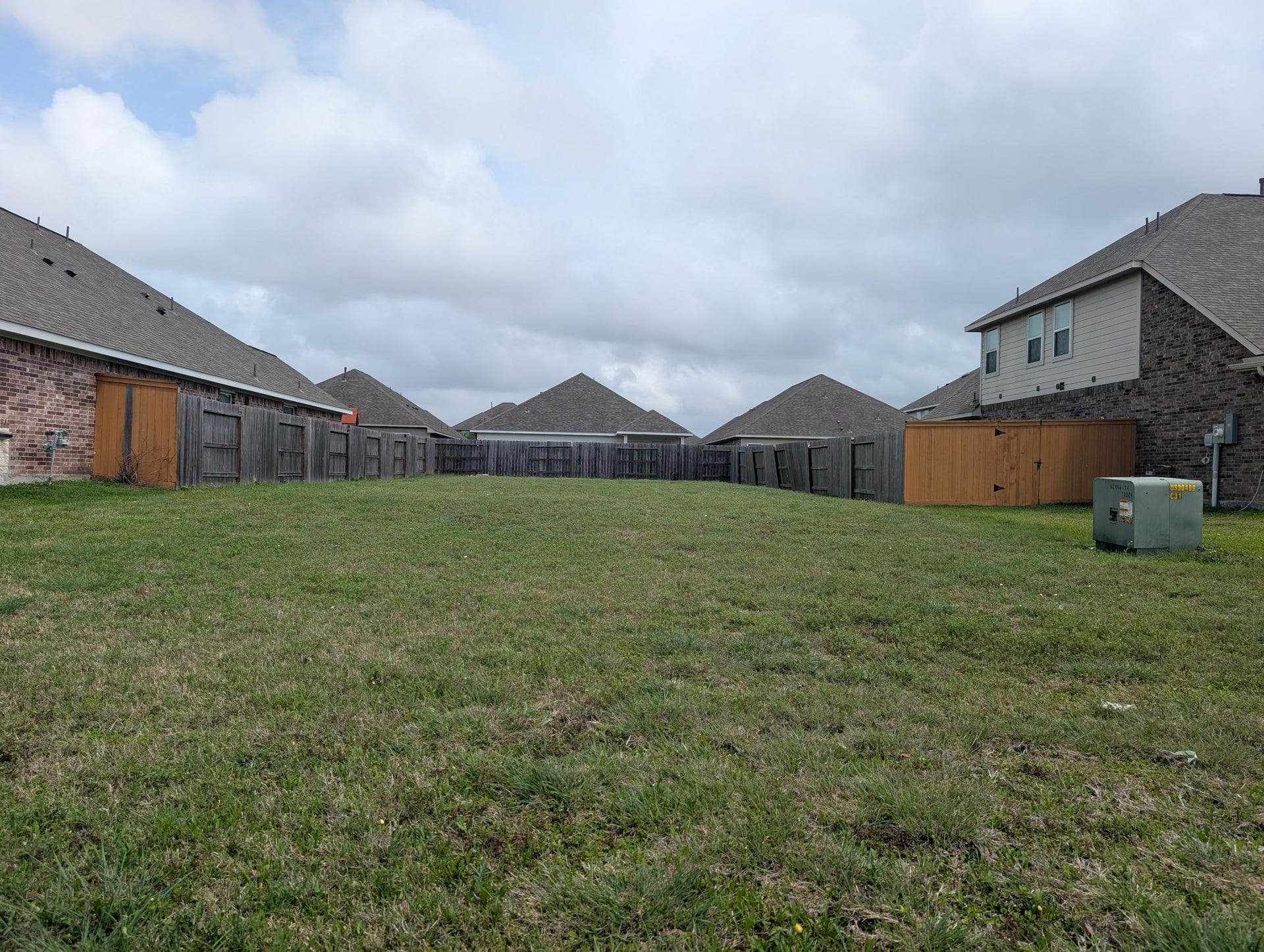 13302 Sea Breeze Drive, Texas City, TX 77568 13302 Sea Breeze Drive, Texas City, TX 77568
