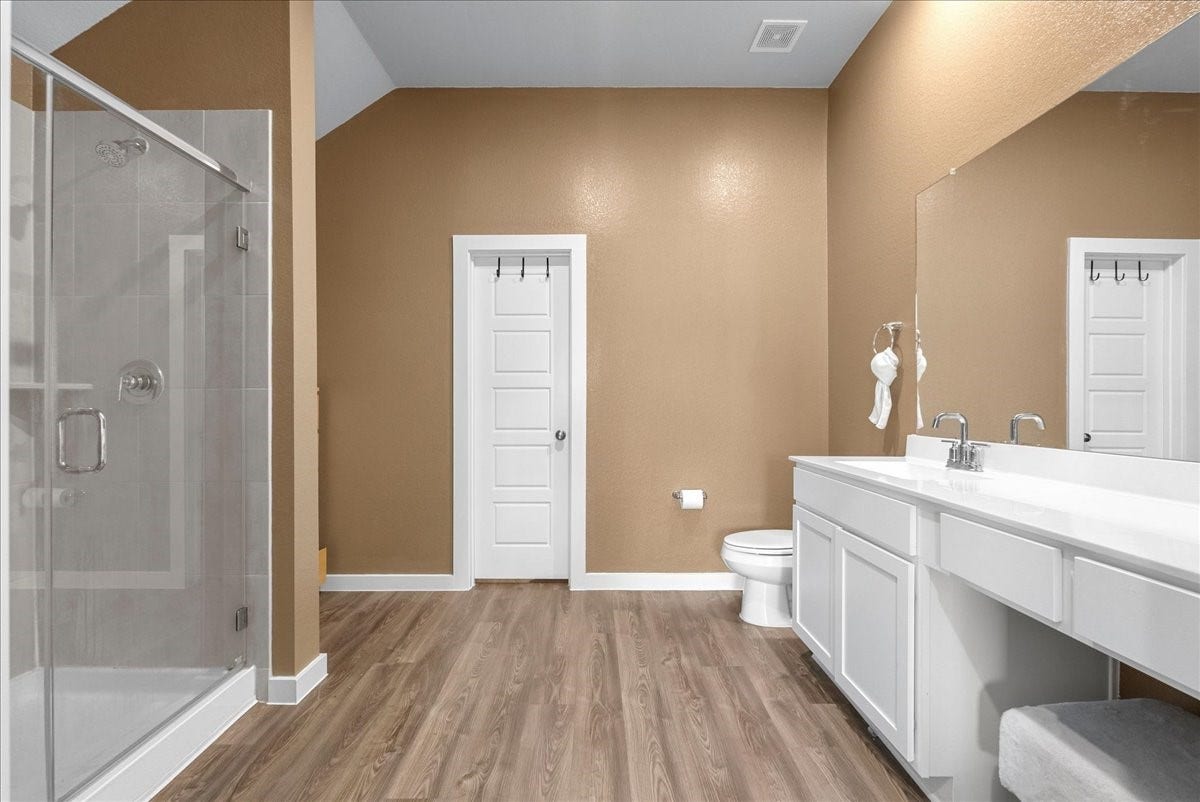 1217 Filly Creek Drive, Alvin, TX 77511 1217 Filly Creek Drive, Alvin, TX 77511