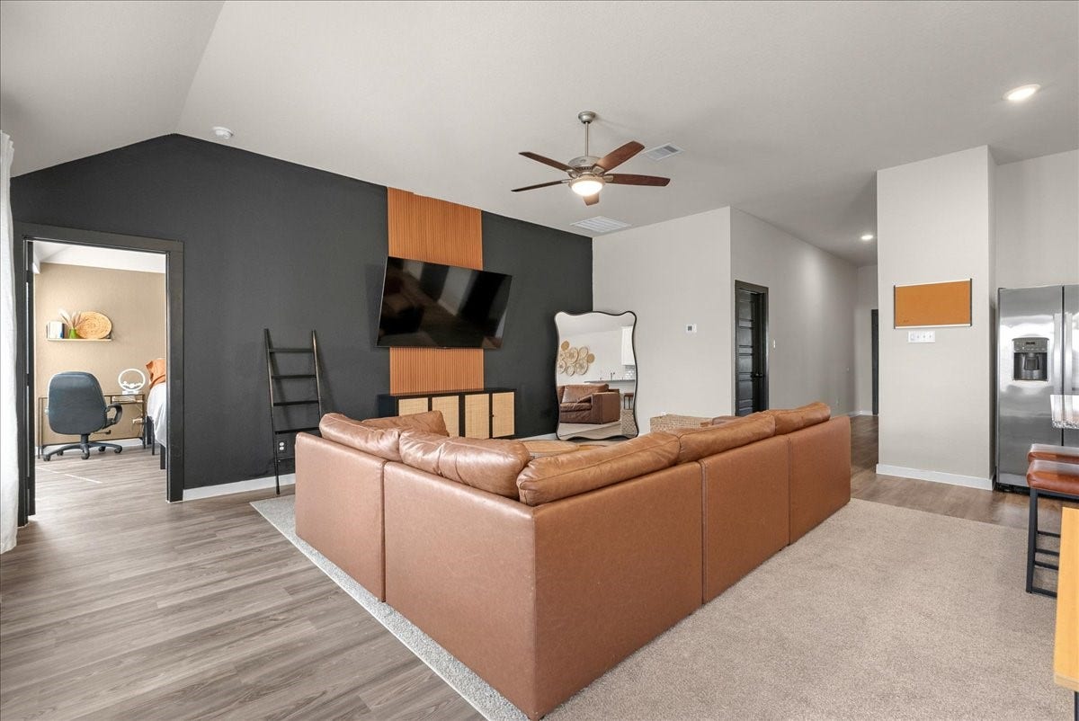 1217 Filly Creek Drive, Alvin, TX 77511 1217 Filly Creek Drive, Alvin, TX 77511