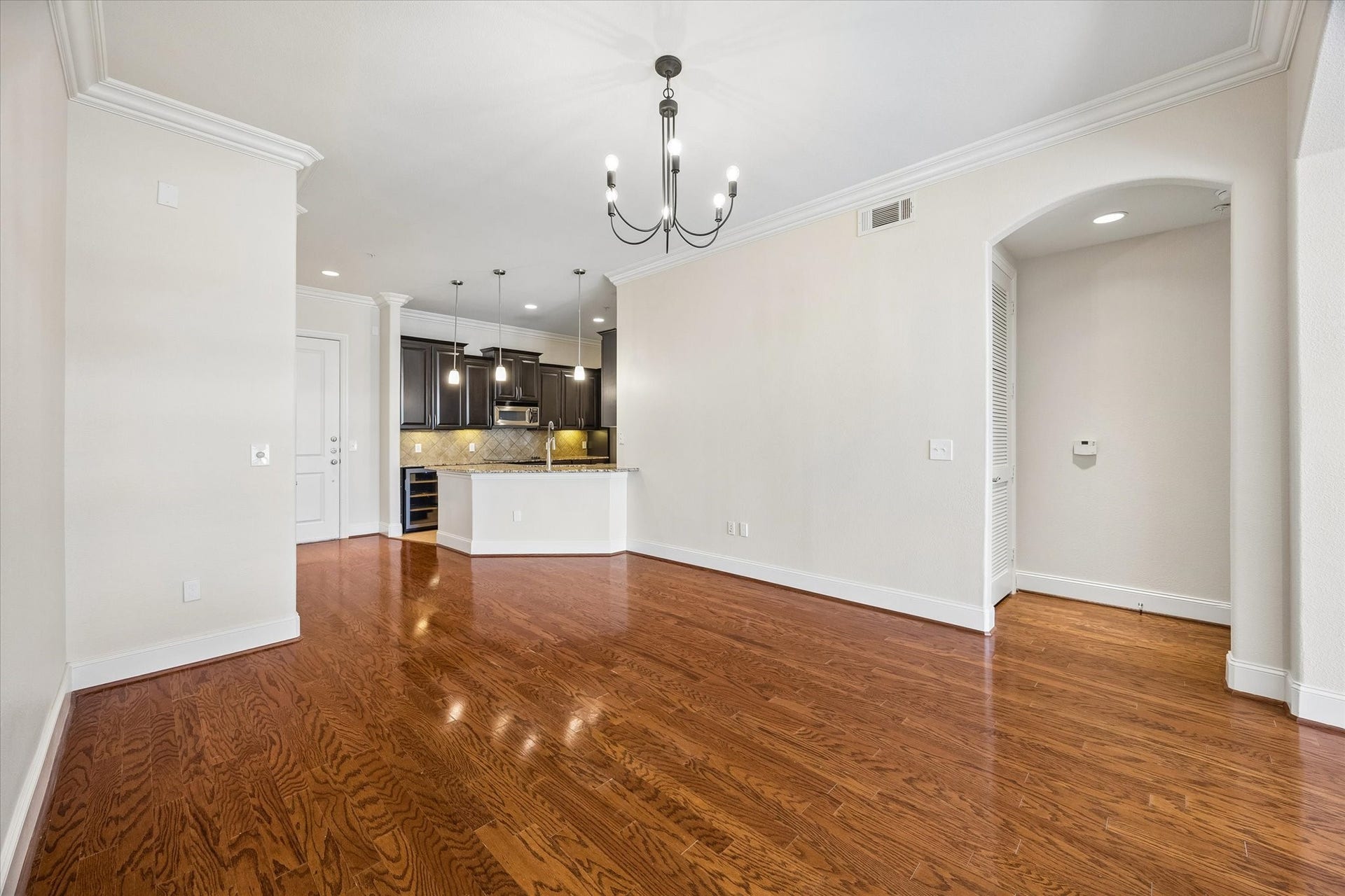2120 Kipling Street, #207, Houston, TX 77098 2120 Kipling Street, #207, Houston, TX 77098