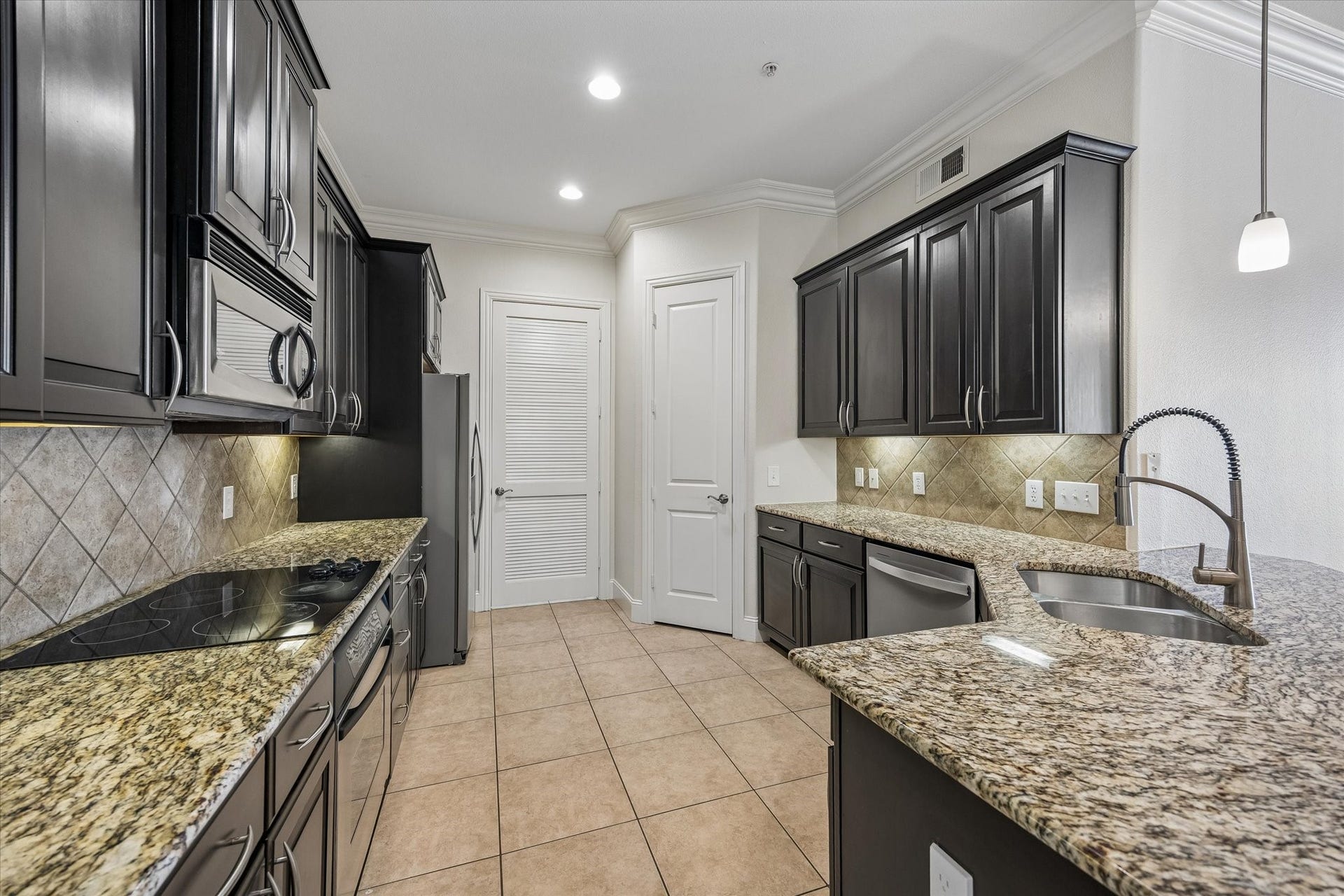 2120 Kipling Street, #207, Houston, TX 77098 2120 Kipling Street, #207, Houston, TX 77098