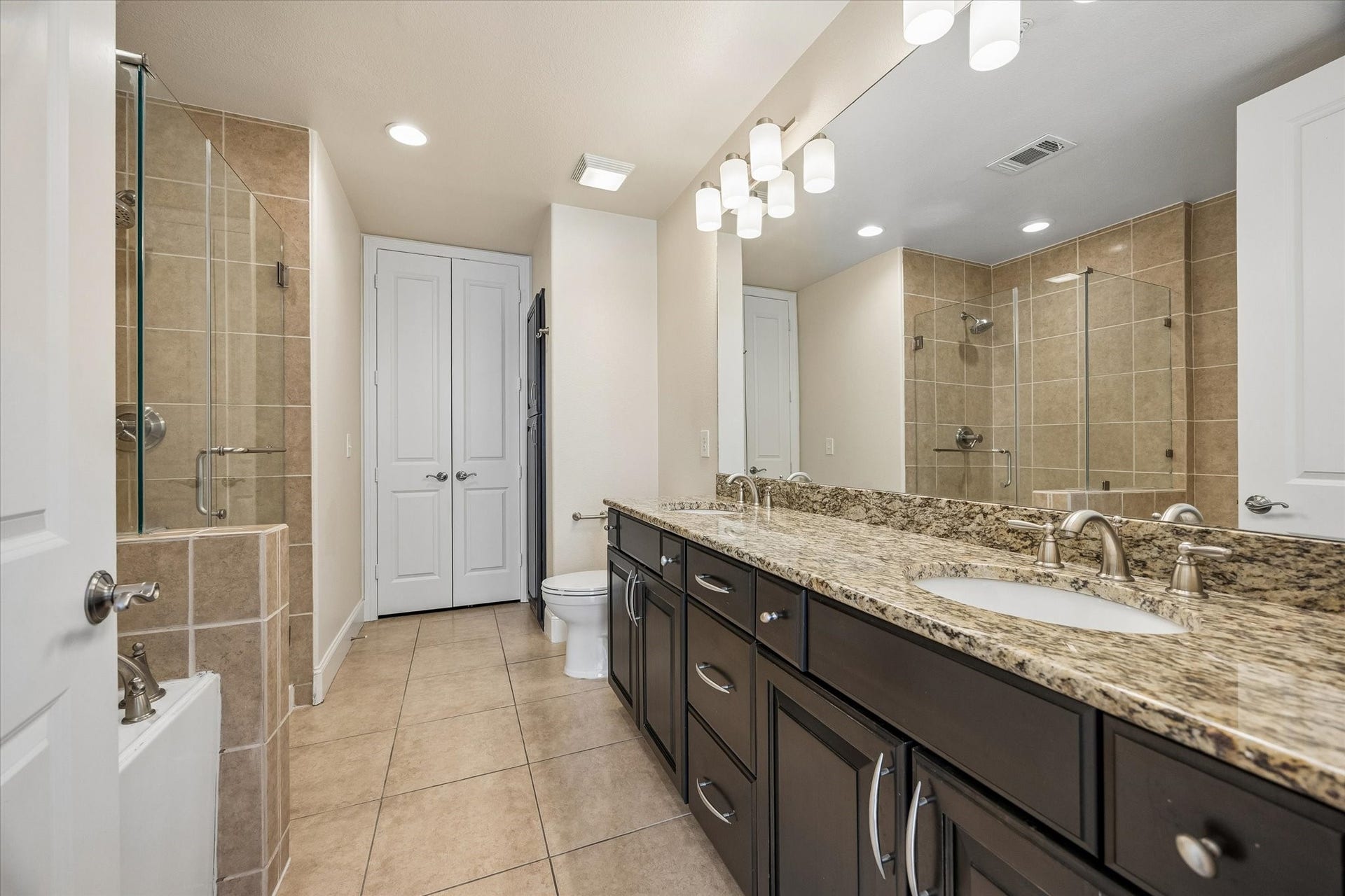 2120 Kipling Street, #207, Houston, TX 77098 2120 Kipling Street, #207, Houston, TX 77098