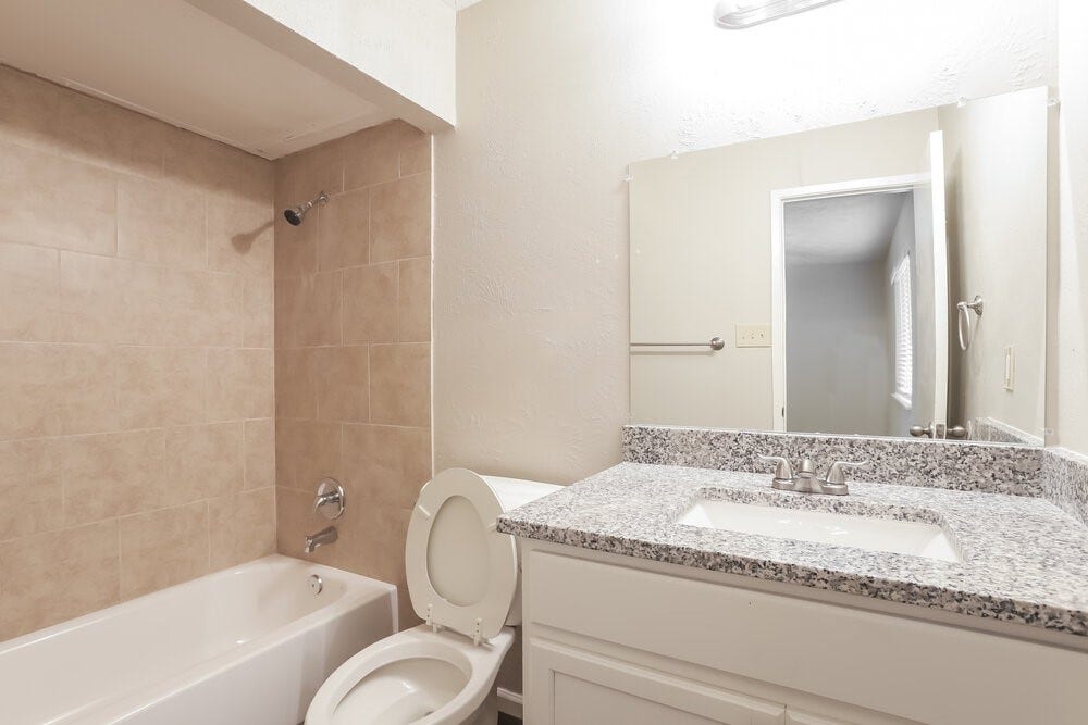 17606 Fieldglen Drive, Houston, TX 77084 17606 Fieldglen Drive, Houston, TX 77084