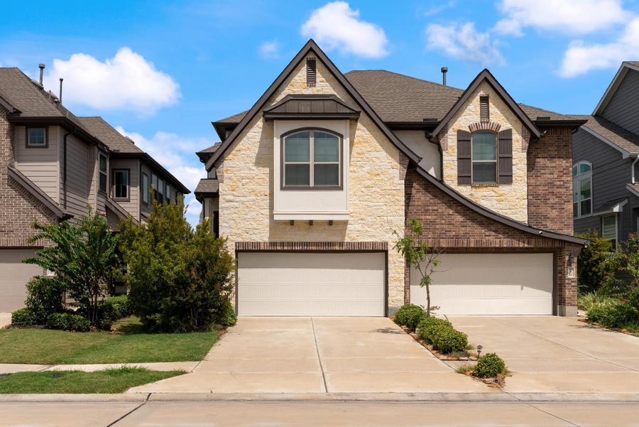Property photo for 1615 Rustling Creek Drive, Missouri City, TX