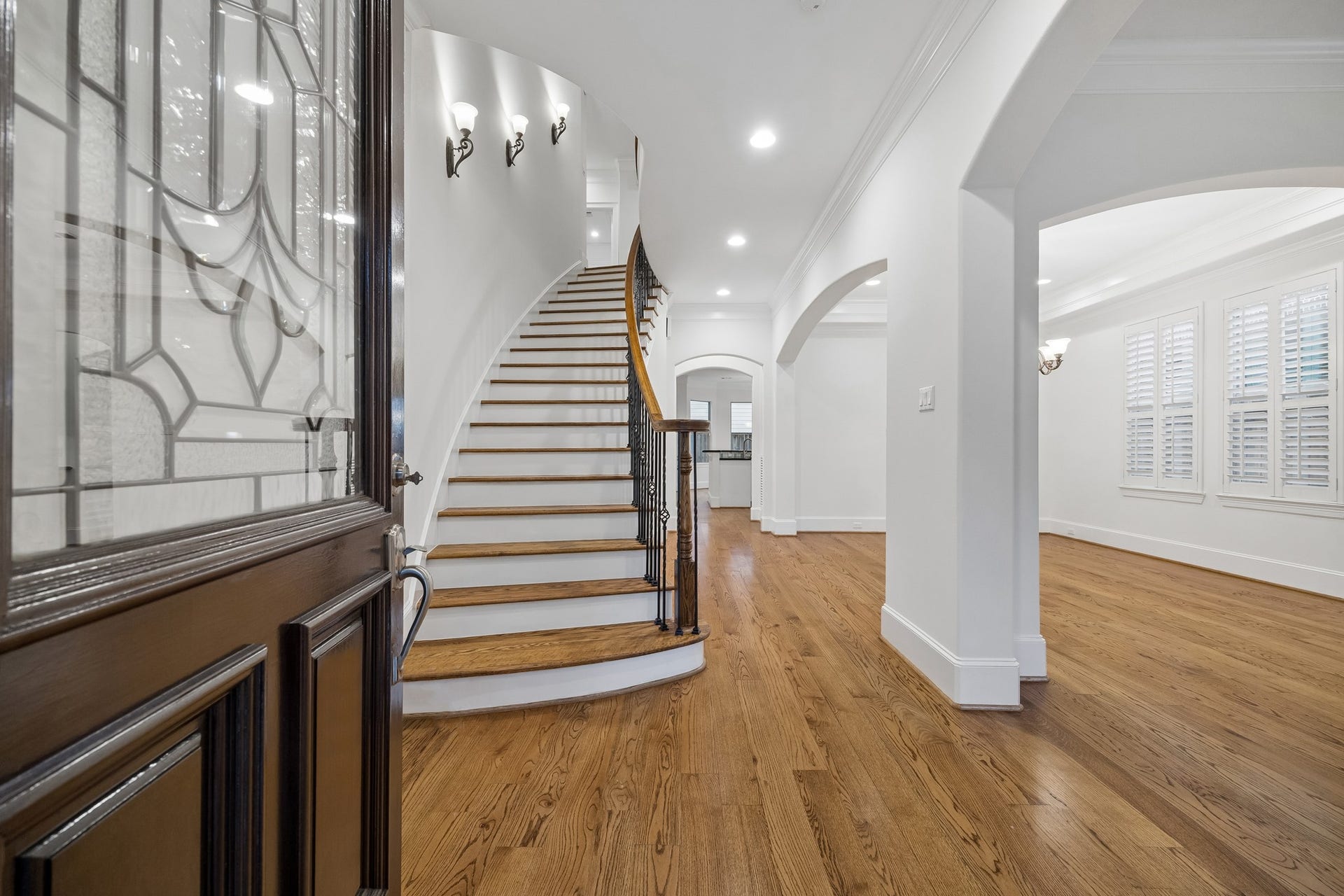 3928 Milton Street, West University Place, TX 77005 3928 Milton Street, West University Place, TX 77005