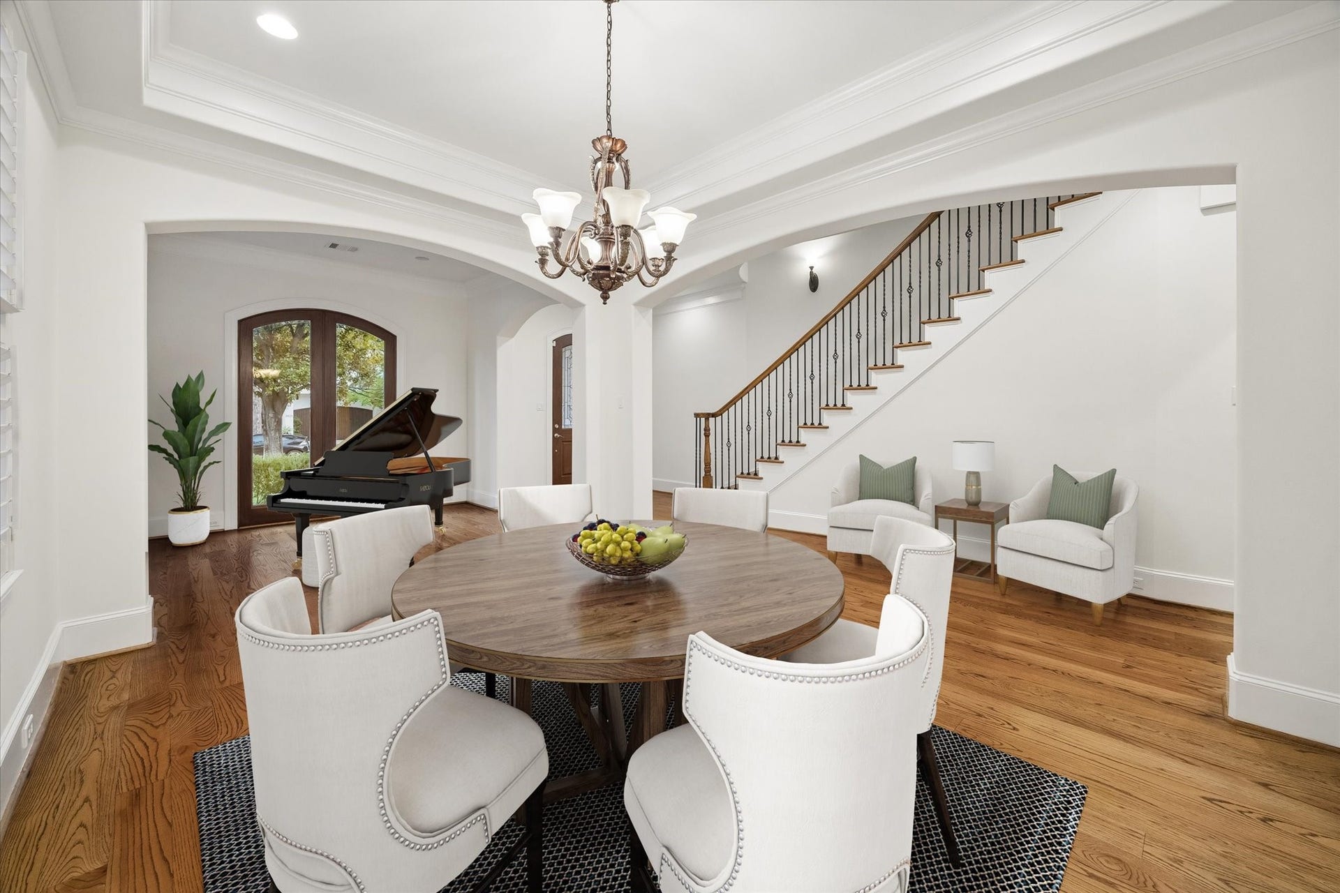 3928 Milton Street, West University Place, TX 77005 Virtual Staged