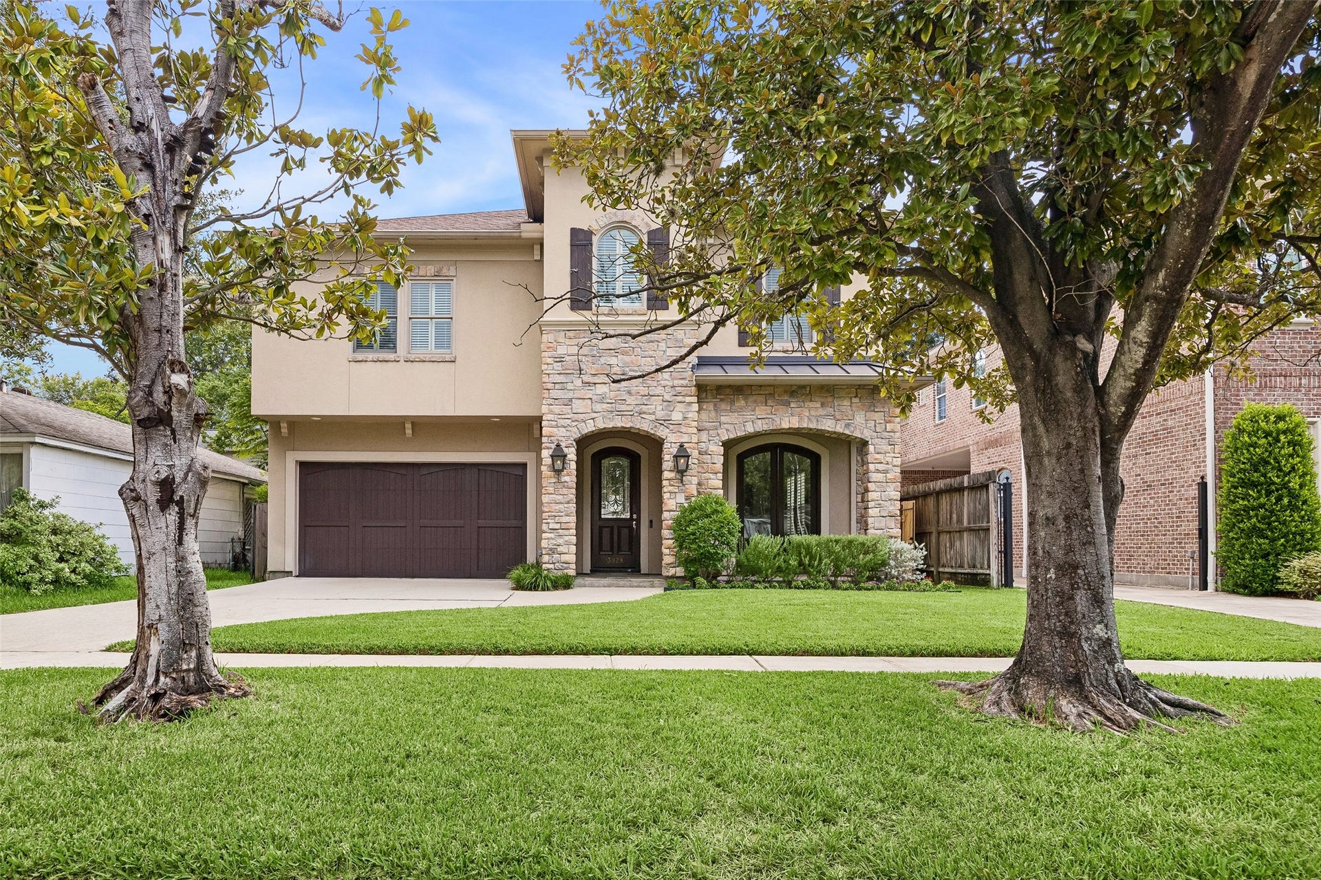3928 Milton Street, West University Place, TX 77005 3928 Milton Street, West University Place, TX 77005