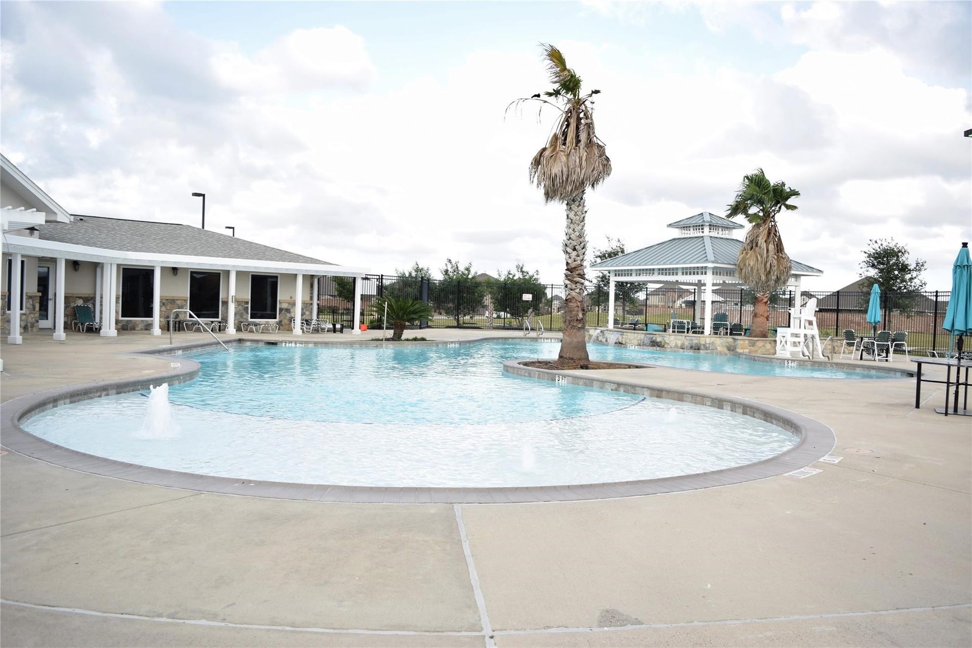 3205 Foresail Lane, Santa Fe, TX 77510 One of the pools available.