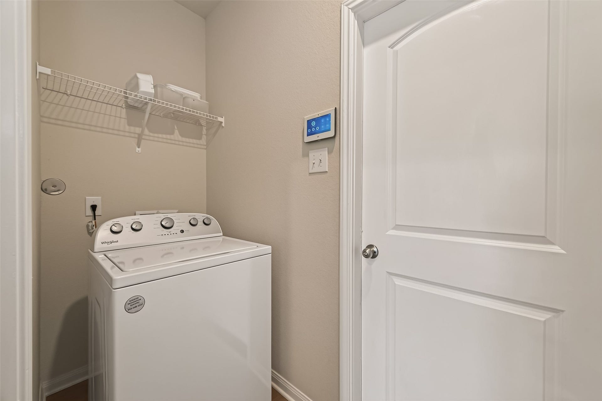3205 Foresail Lane, Santa Fe, TX 77510 Washer & Dryer Stay.