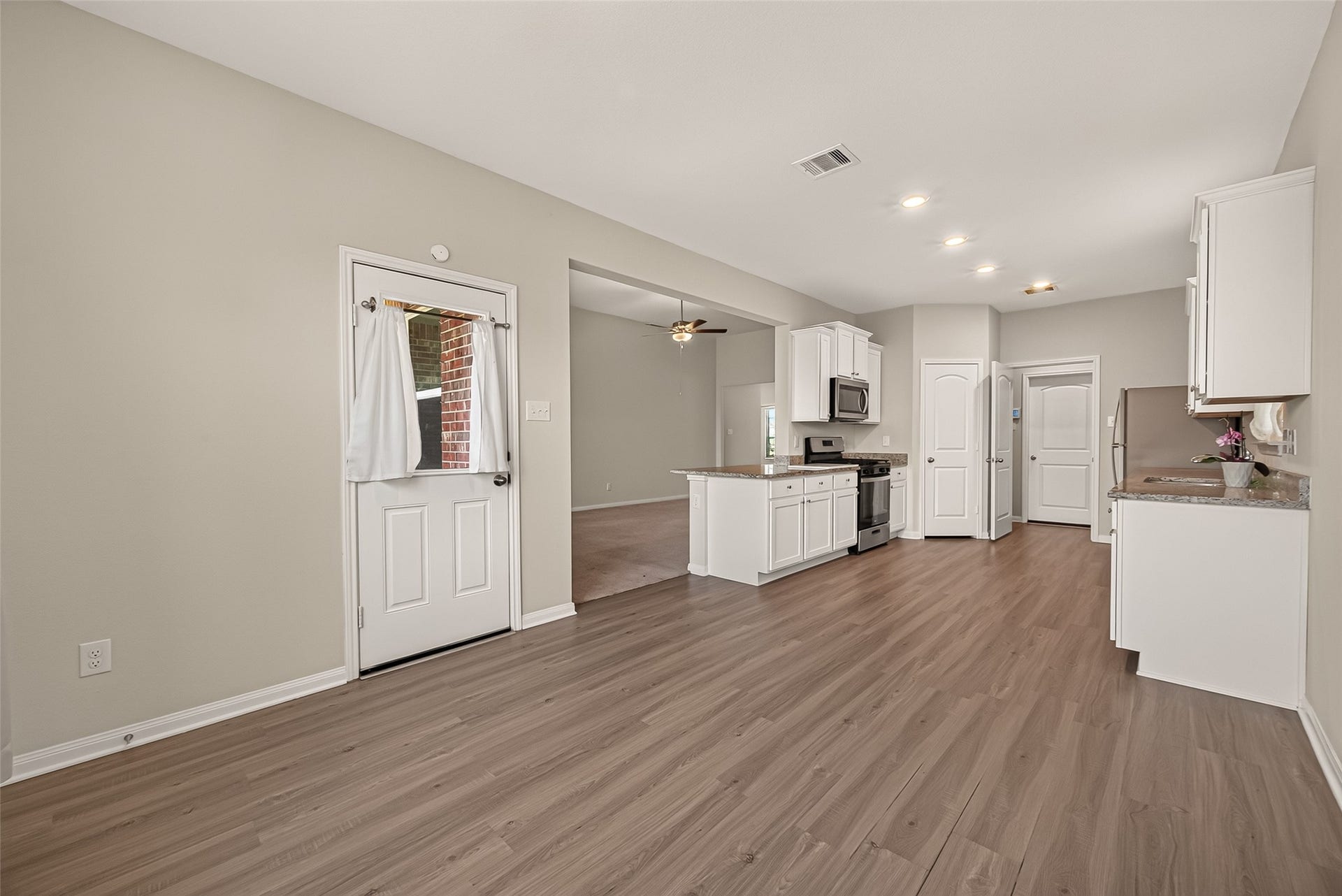 3205 Foresail Lane, Santa Fe, TX 77510 Another view