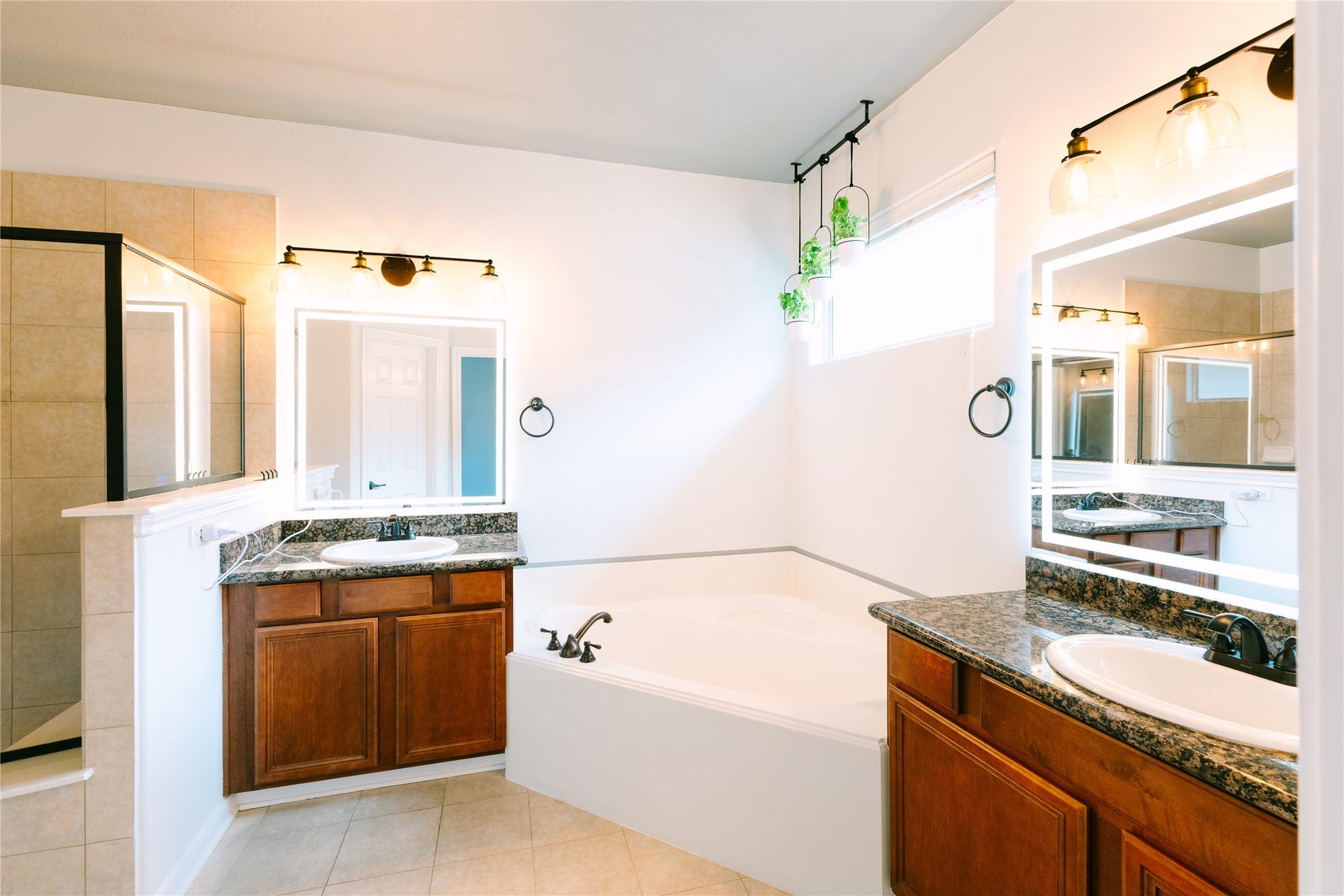 1710 Aden Mist Drive, Houston, TX 77003 1710 Aden Mist Drive, Houston, TX 77003