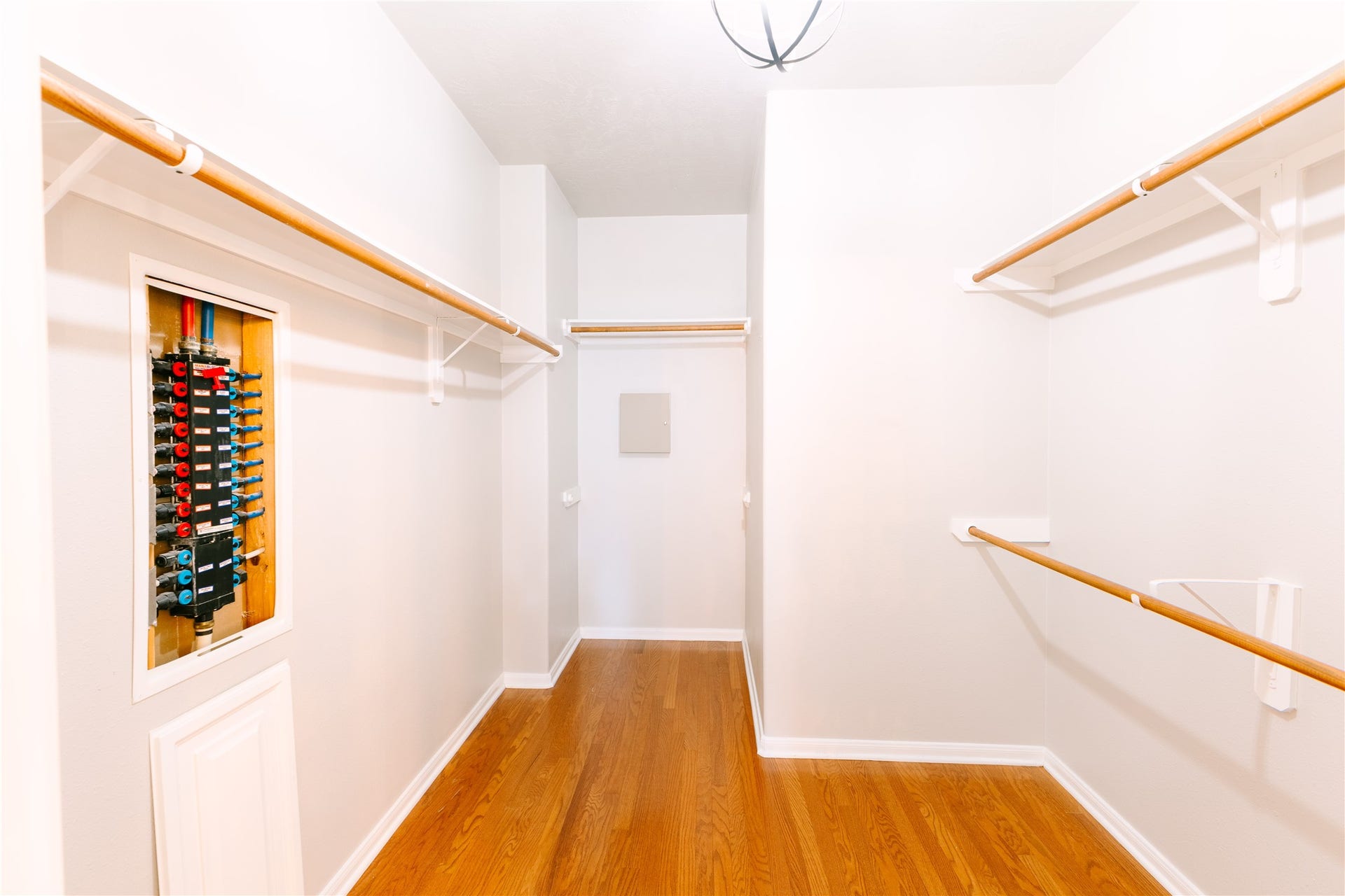1710 Aden Mist Drive, Houston, TX 77003 1710 Aden Mist Drive, Houston, TX 77003