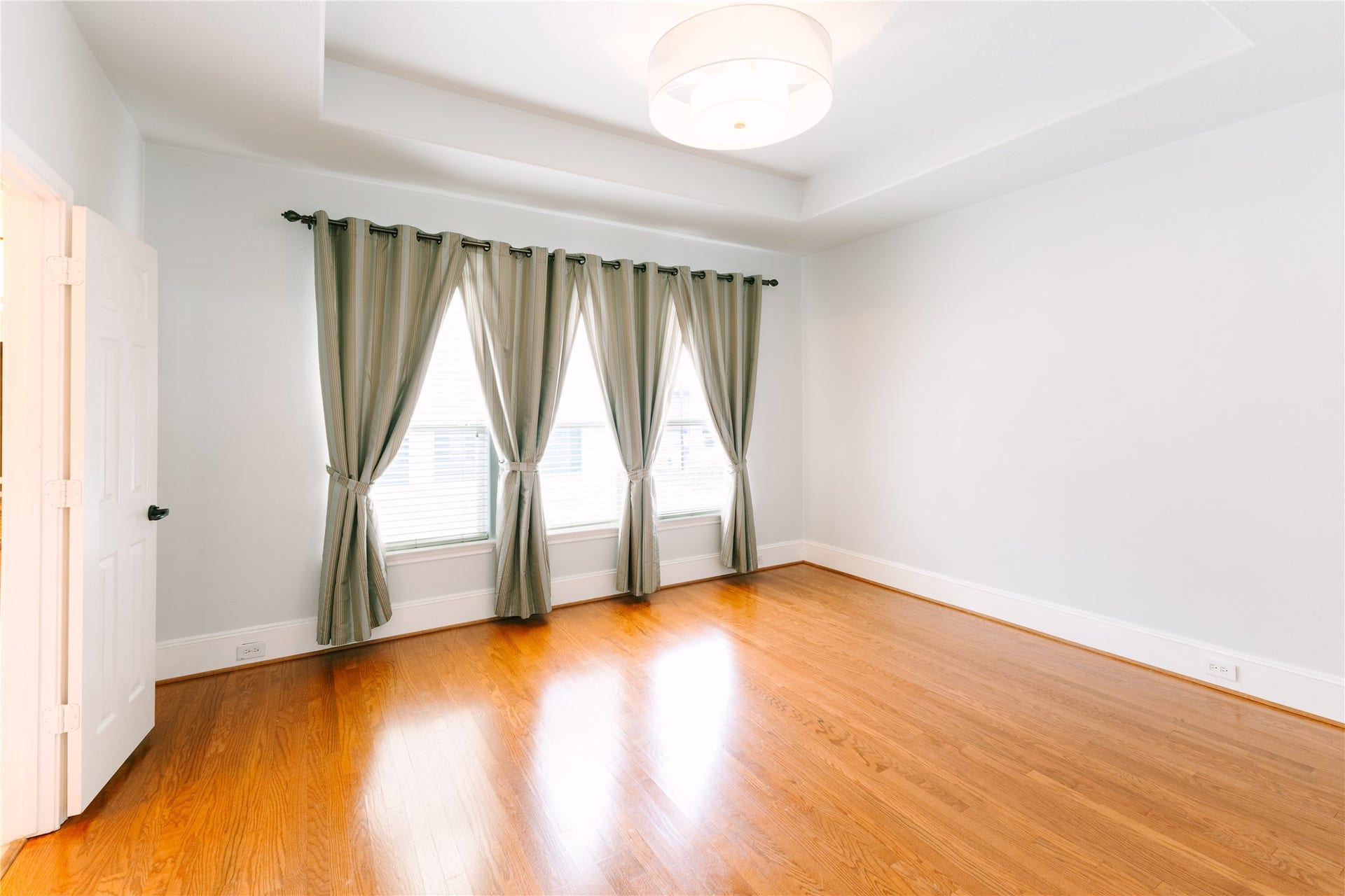 1710 Aden Mist Drive, Houston, TX 77003 1710 Aden Mist Drive, Houston, TX 77003