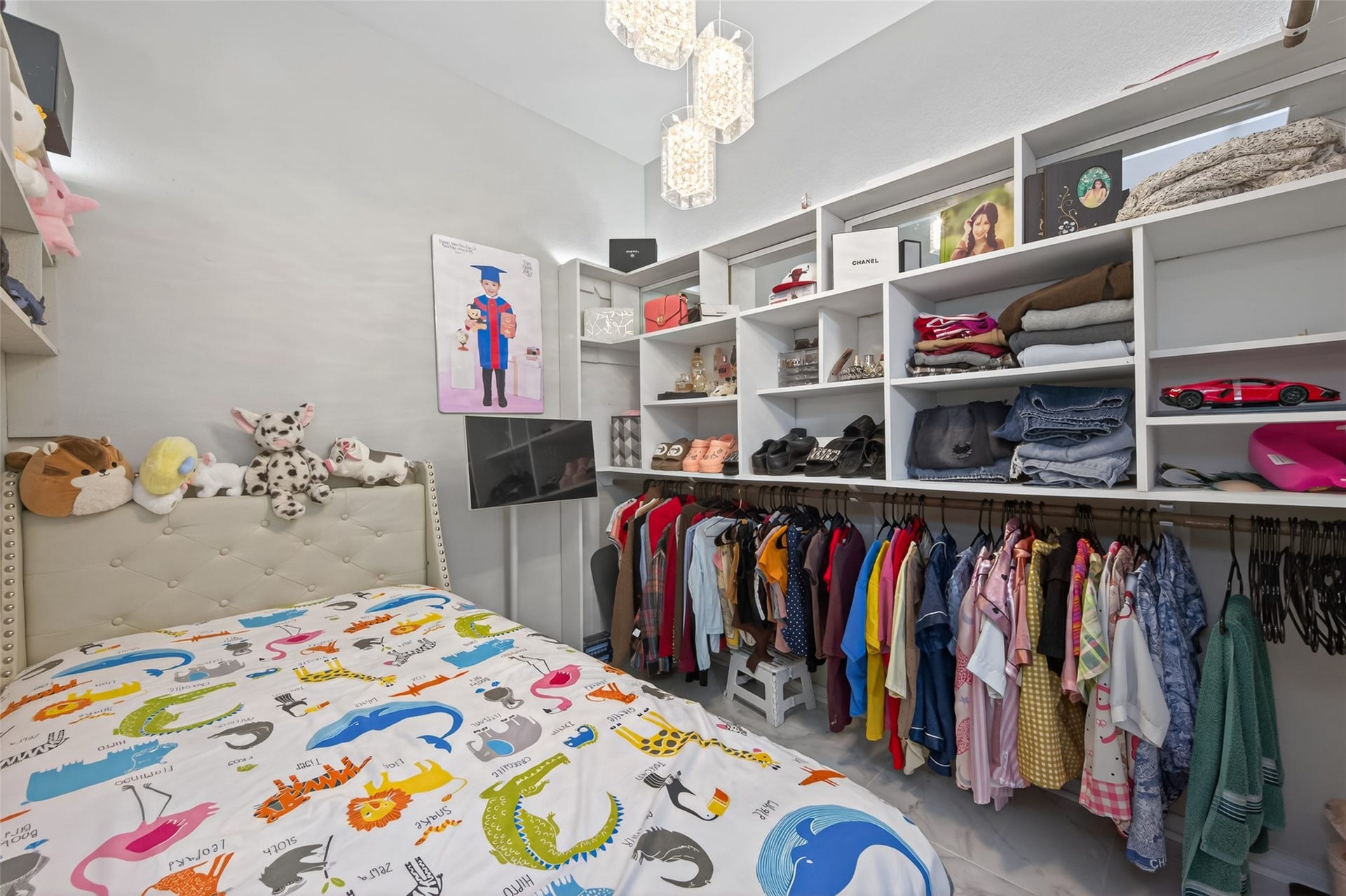 22409 Kinley Street, New Caney, TX 77357 Currently, the primary closet has been repurposed as a kids room.