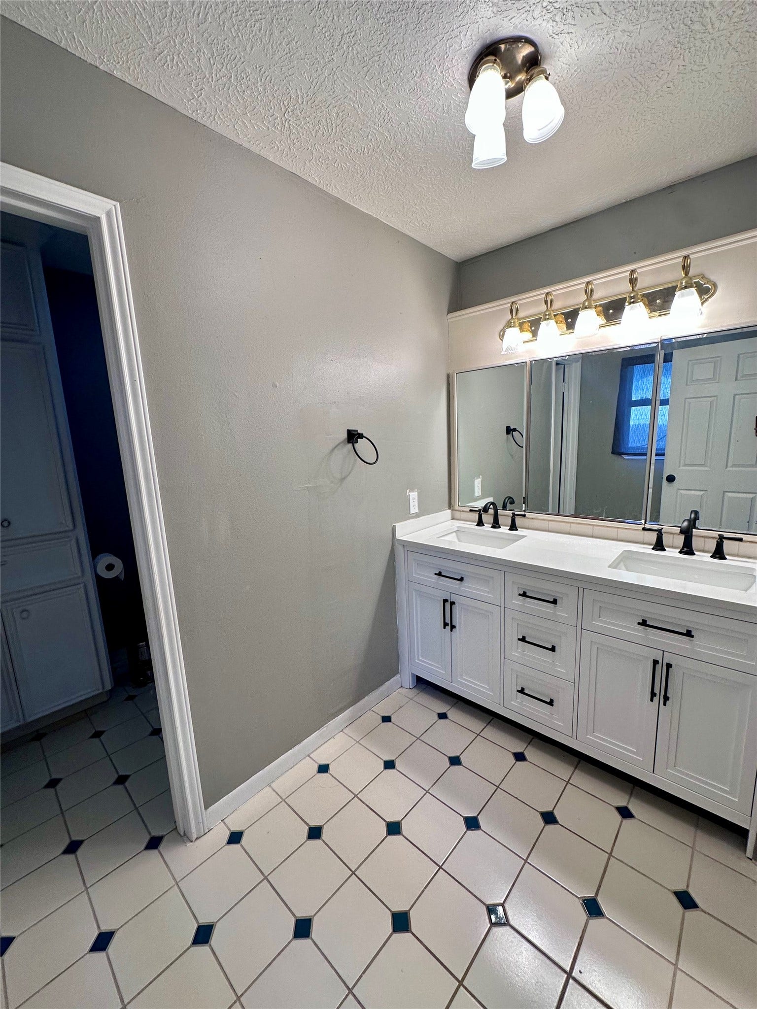 119 Hurta Road, Crosby, TX 77532 119 Hurta Road, Crosby, TX 77532