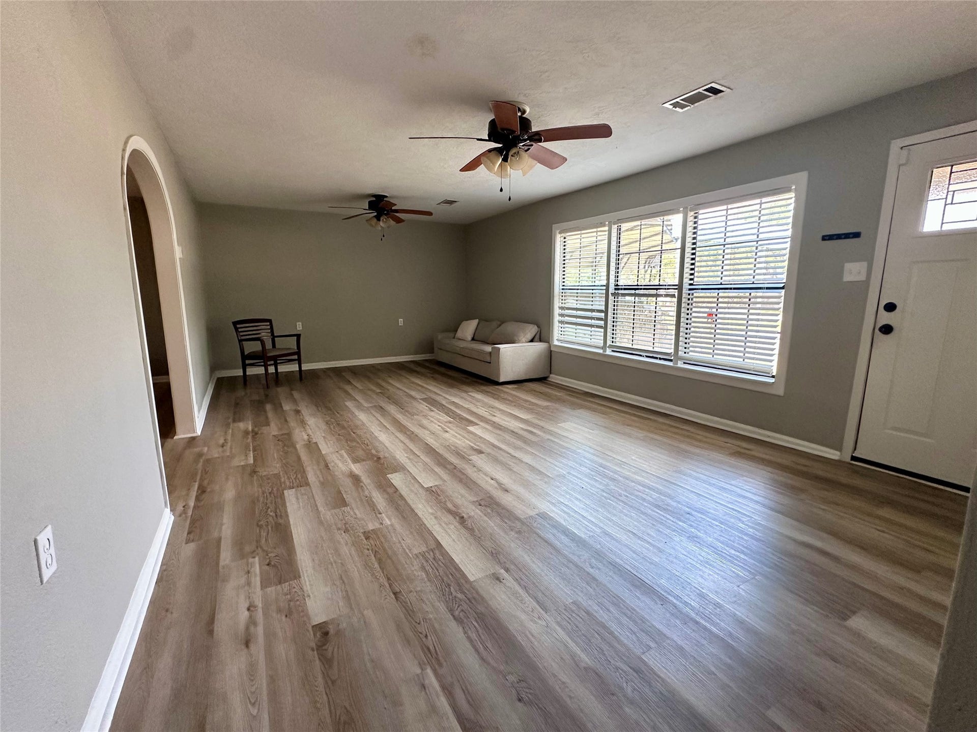 119 Hurta Road, Crosby, TX 77532 119 Hurta Road, Crosby, TX 77532