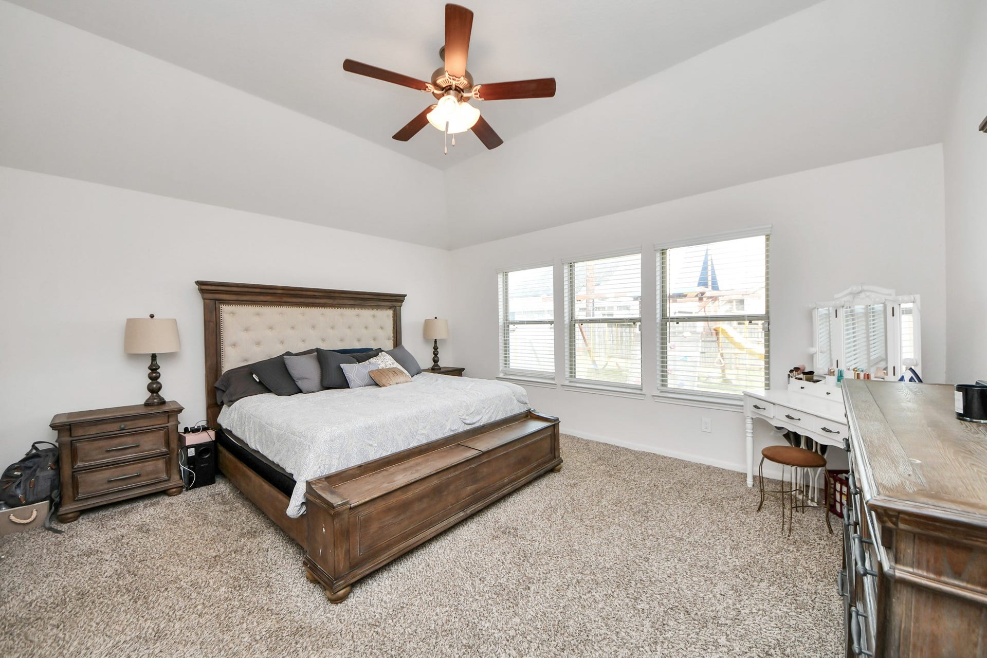 6226 Mason Way, Rosenberg, TX 77471 Primary bedroom