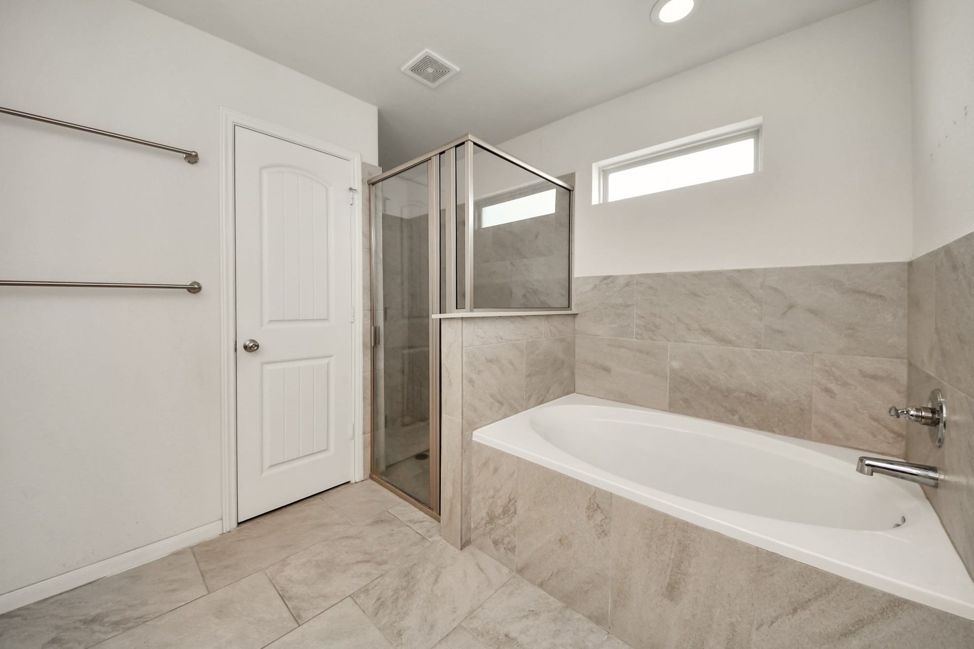 6226 Mason Way, Rosenberg, TX 77471 Separate tub and shower