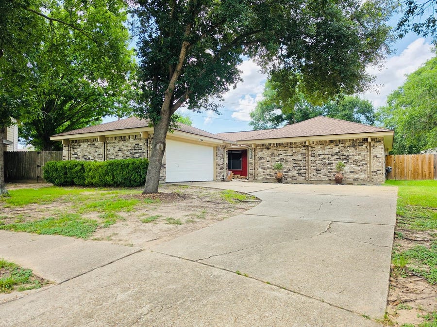Property photo for 13438 Nevermore Drive, Cypress, TX