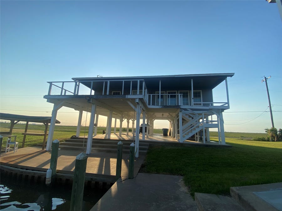 Property photo for 125 Marlin Lane, Freeport, TX