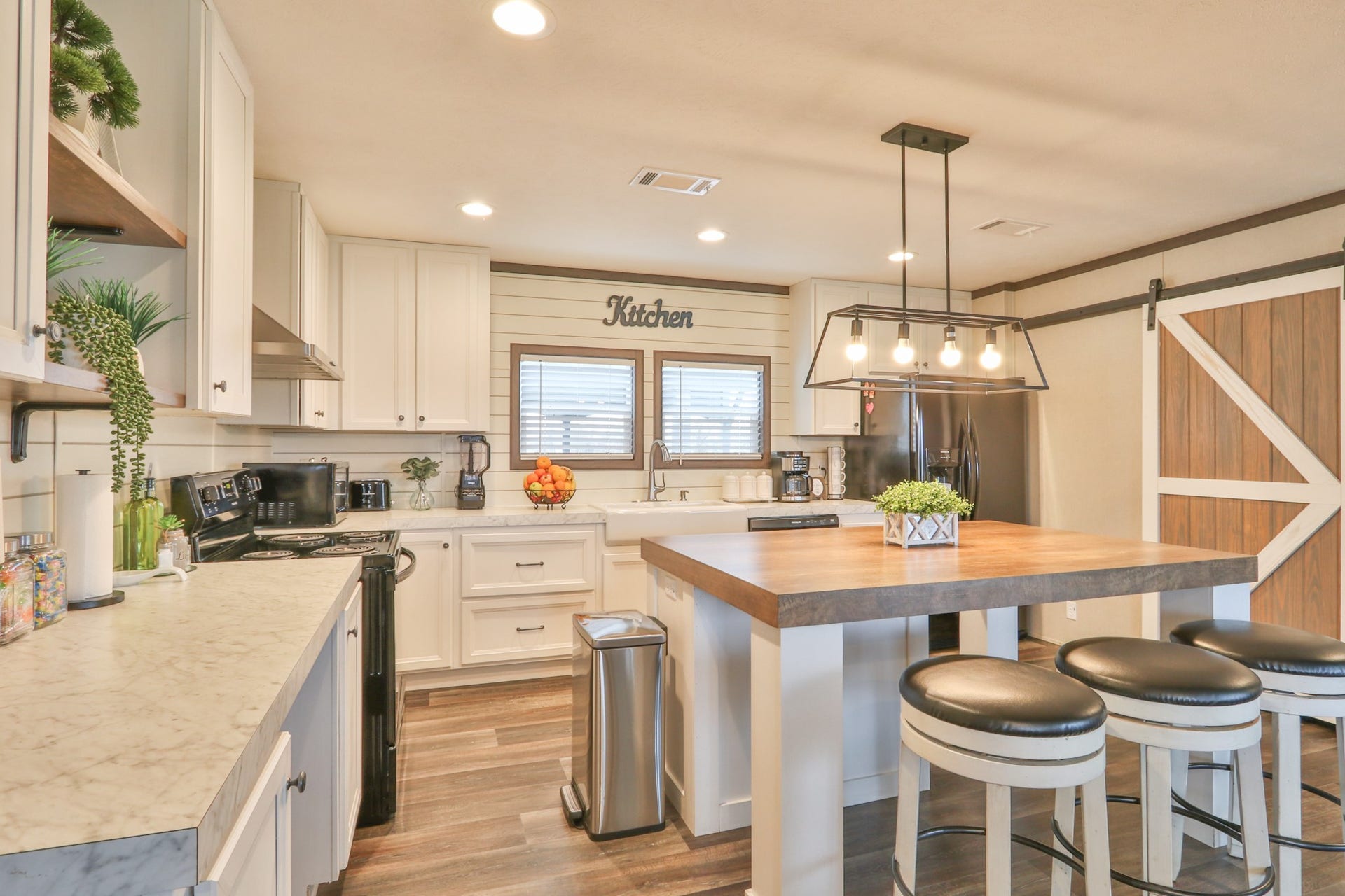 15211 Linda Lane, Santa Fe, TX 77517 15211 Linda Lane, Santa Fe, TX 77517