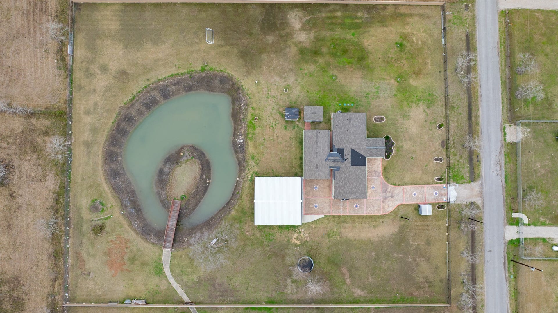 15211 Linda Lane, Santa Fe, TX 77517 15211 Linda Lane, Santa Fe, TX 77517