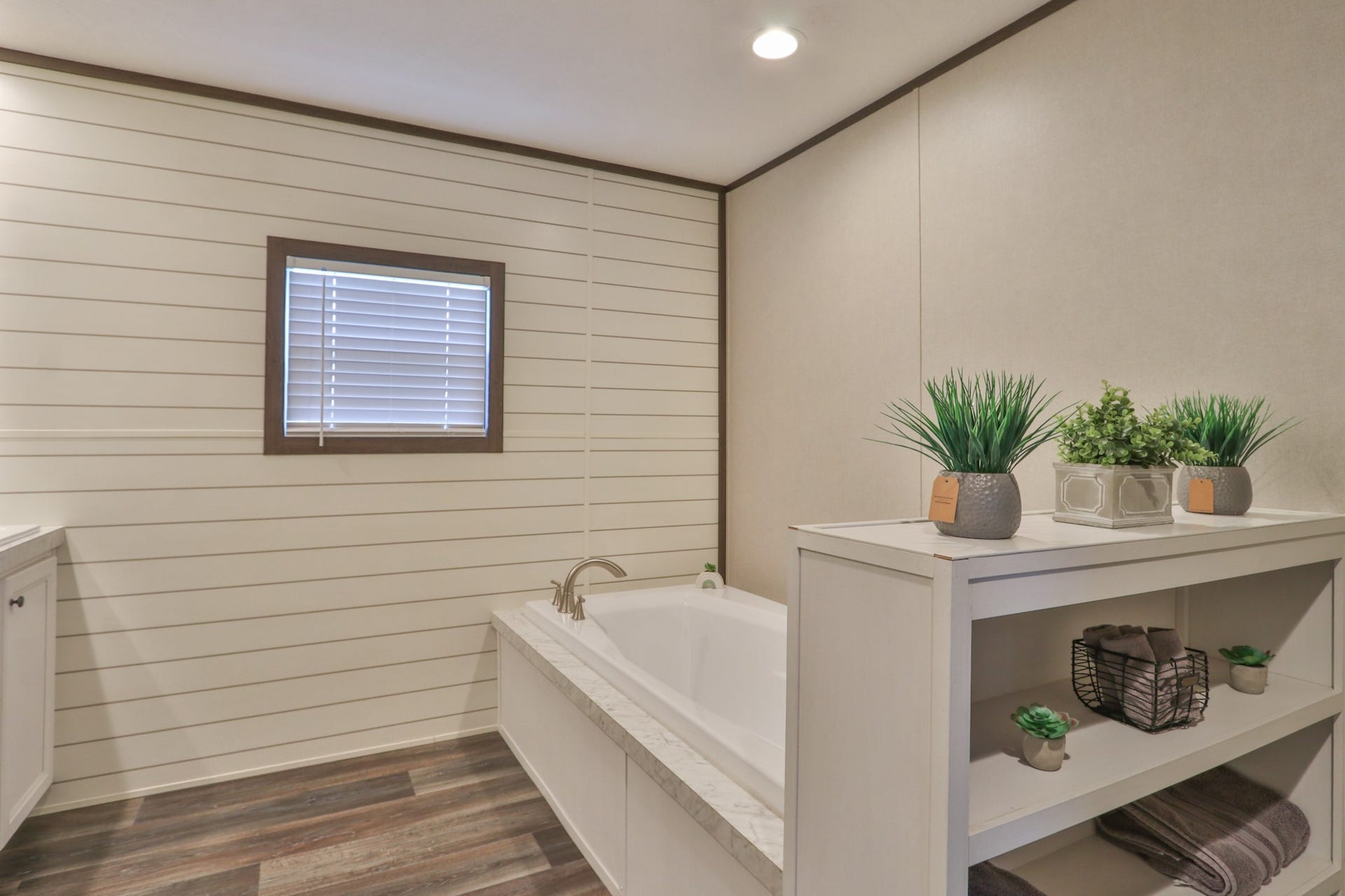 15211 Linda Lane, Santa Fe, TX 77517 15211 Linda Lane, Santa Fe, TX 77517