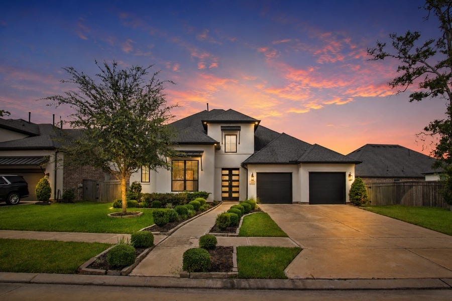 Property photo for 10514 Morning Oaks Drive, Missouri City, TX